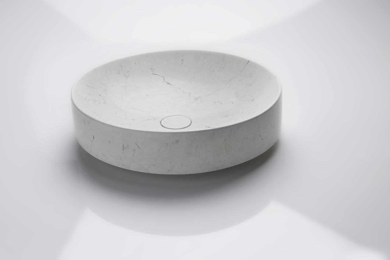 Dishware, Serveware, Rectangle, Table