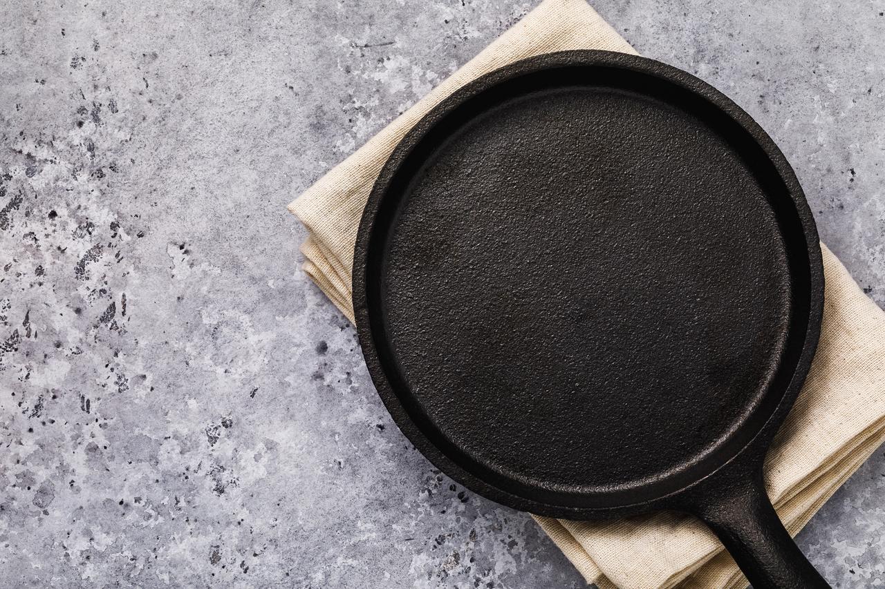 Cast Iron Frying Pan