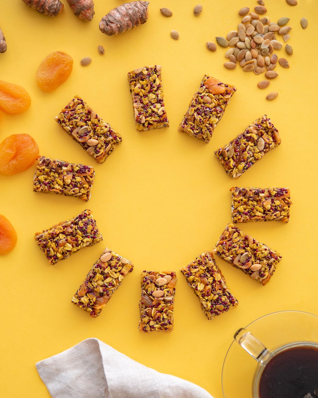 Granola bars, Snack bars, Radial image, Gold yellow background