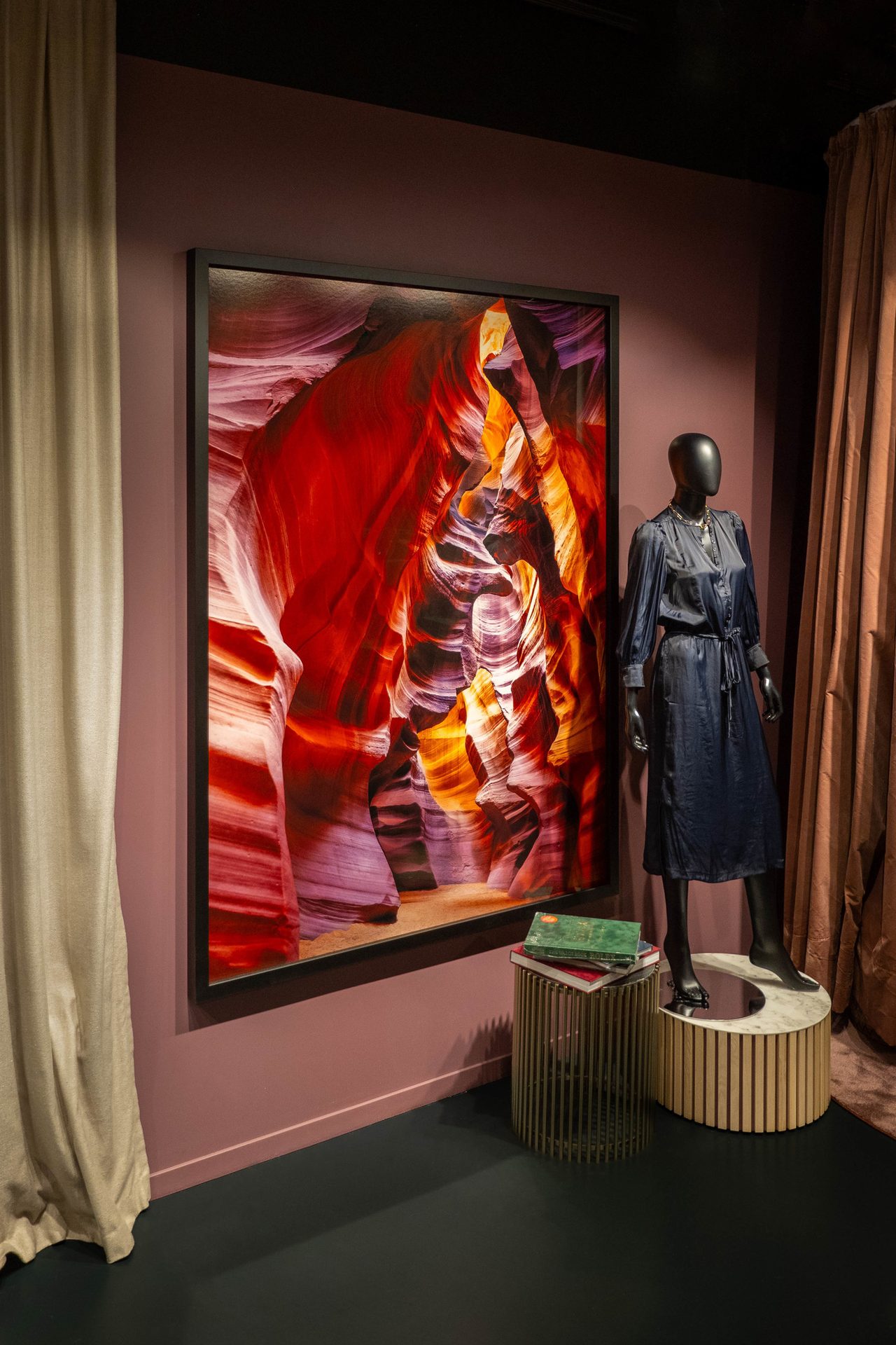 Interior design, Outerwear, Fashion, Textile, Sleeve, Curtain, Art, Building
