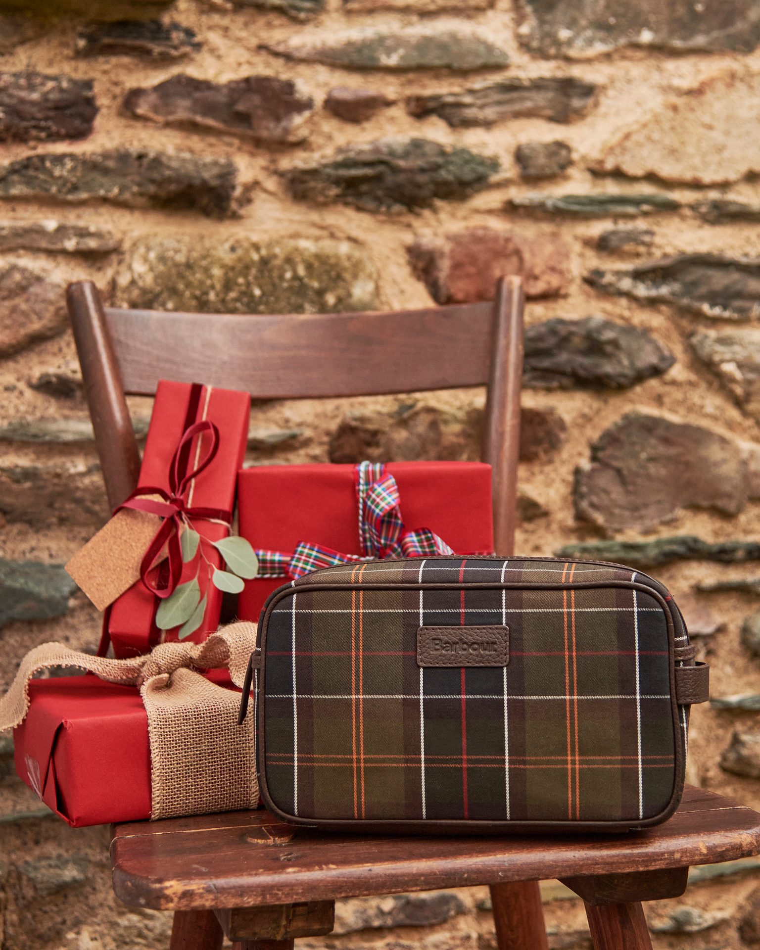 Musical instrument, Photograph, Tartan, Wood, Rectangle, Red, Plaid