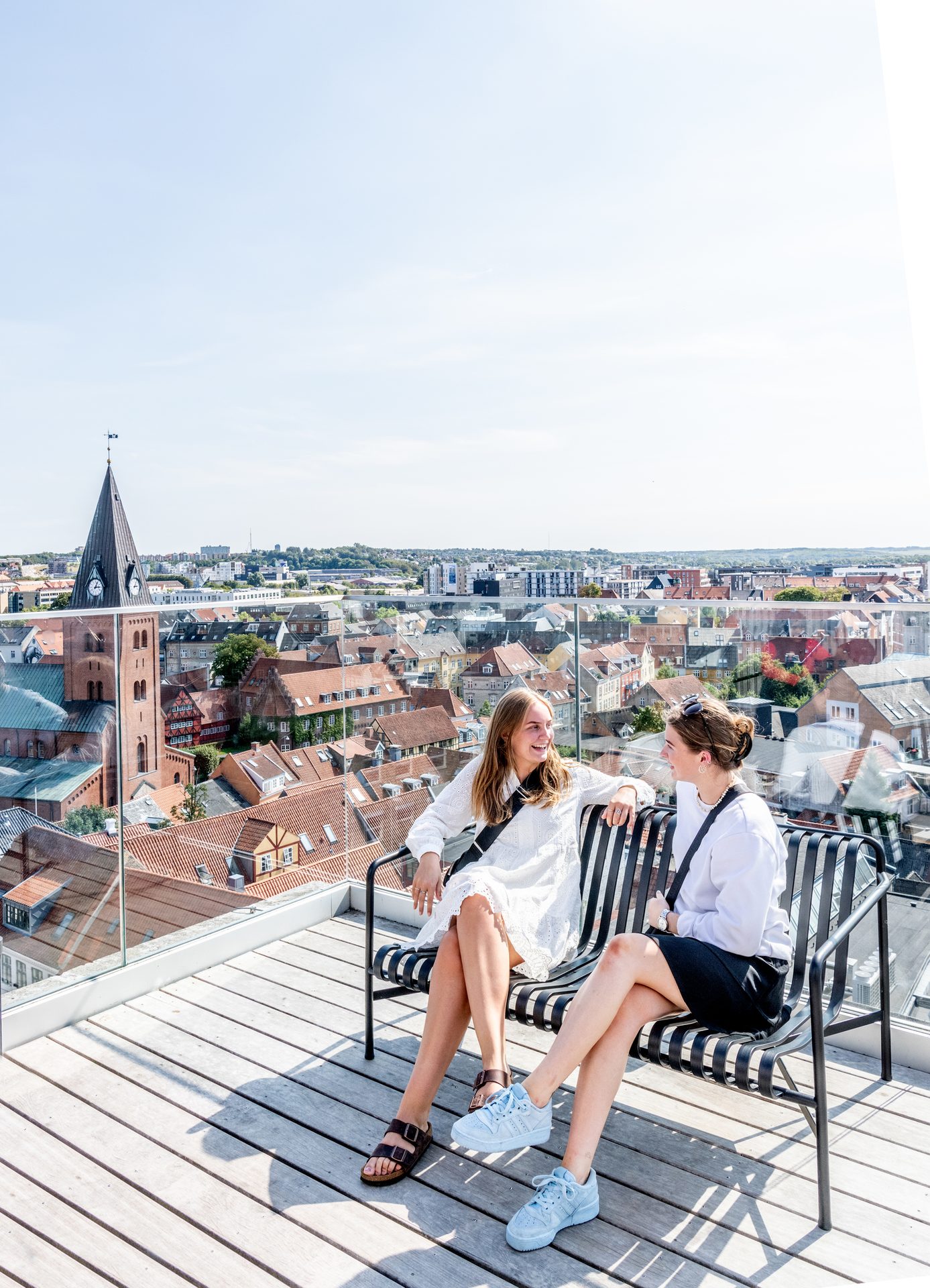 Public space, Sky, Daytime, Azure, Travel, Leisure, Thigh
