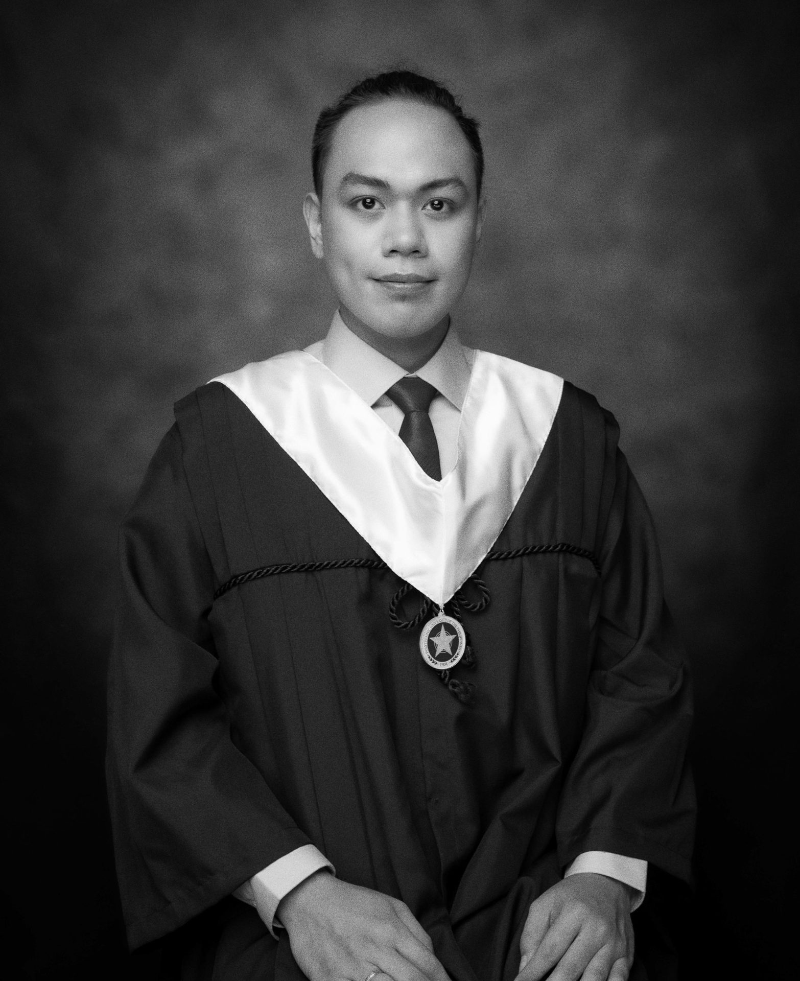 Flash photography, Dress shirt, Head, Tie, Sleeve, Standing, Gesture, Collar, Black-and-white