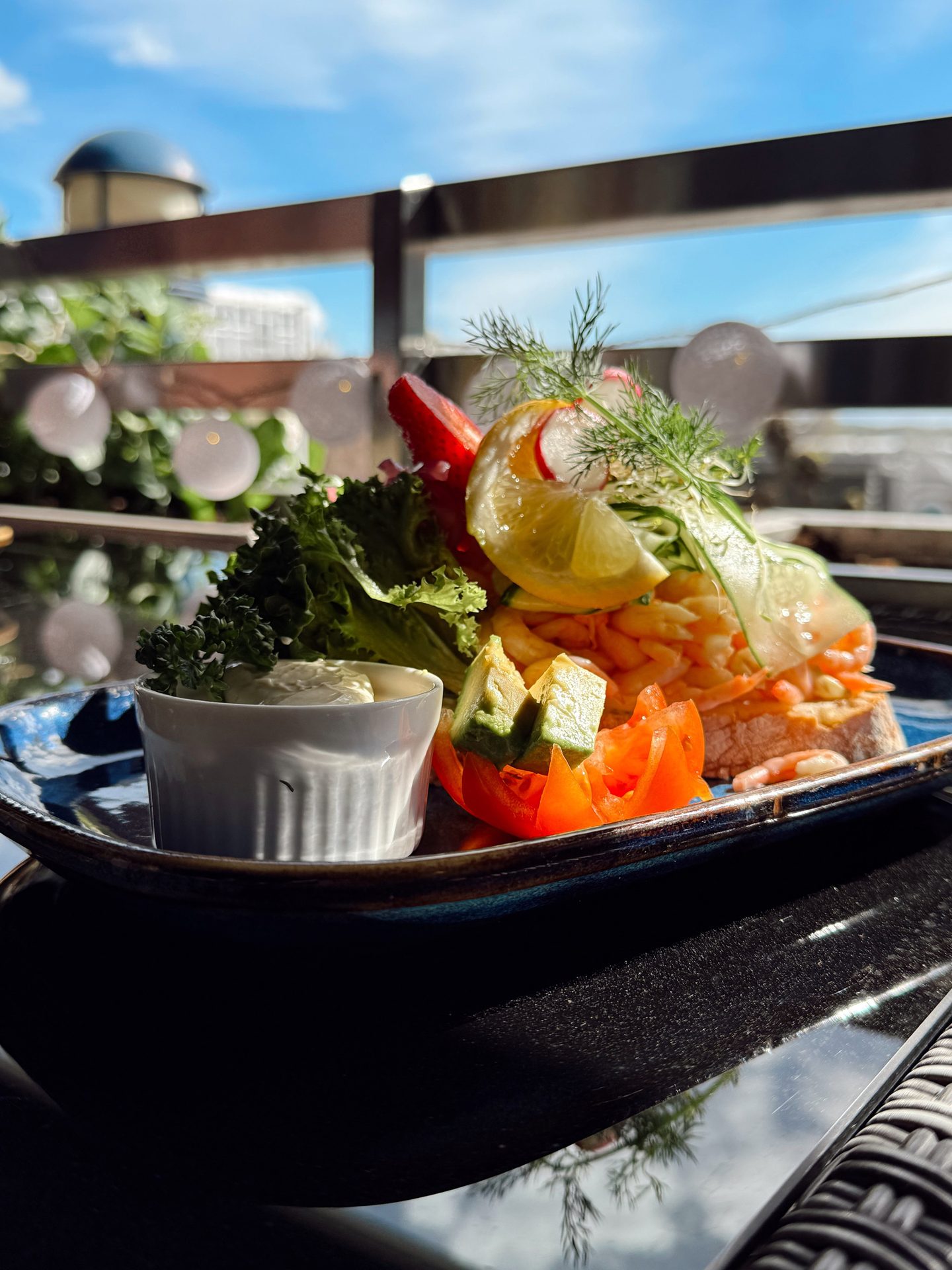 Culinary arts, Food, Tableware, Ingredient, Vegetable, Produce, Salad, Fruit, Restaurant, Serveware