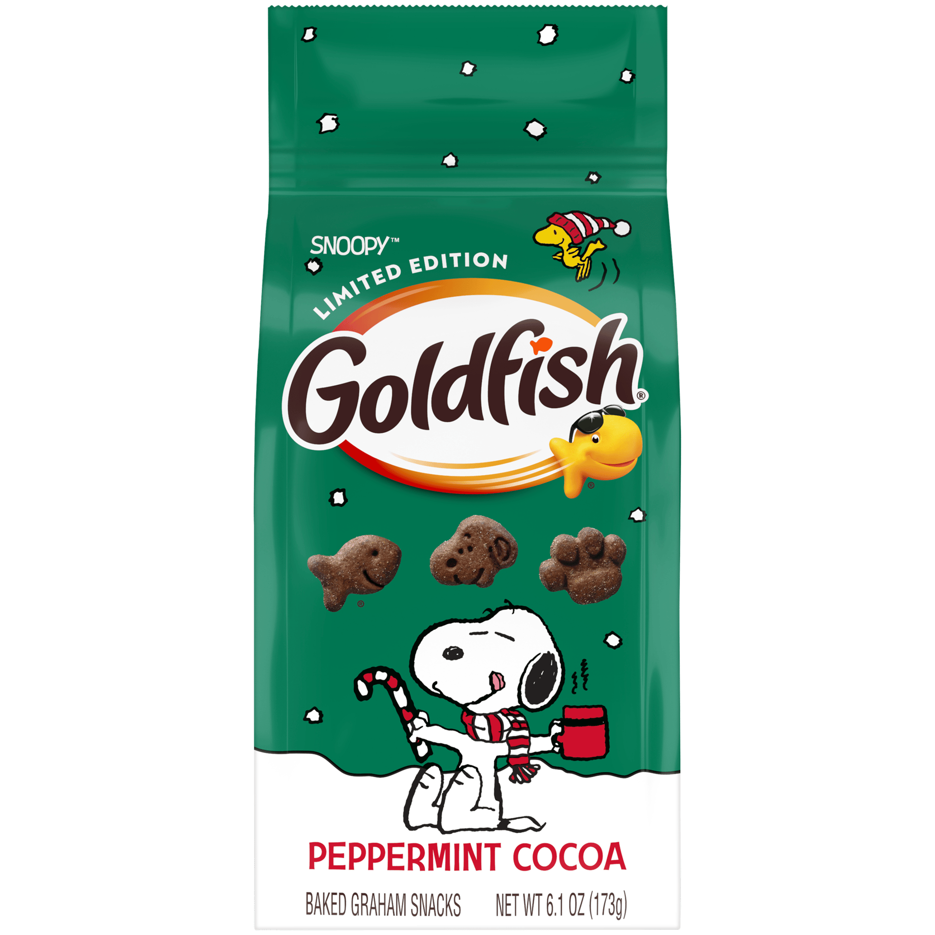 Goldfish Peppermint Cocoa Baked Graham Snacks, Snoopy Limited Edition, green bag.