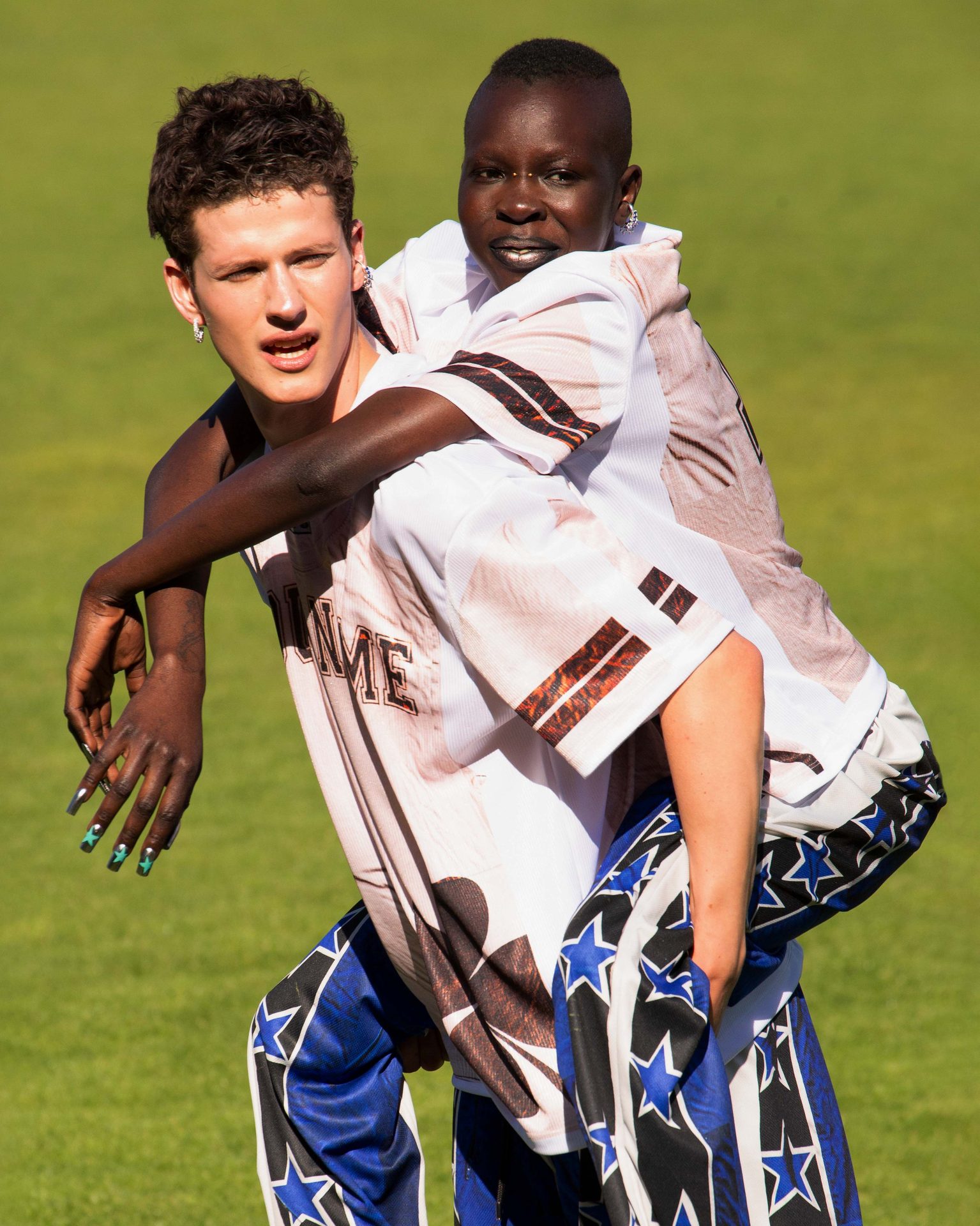 People in nature, Sports uniform, Ball game, Gesture, Player, Grass, Happy