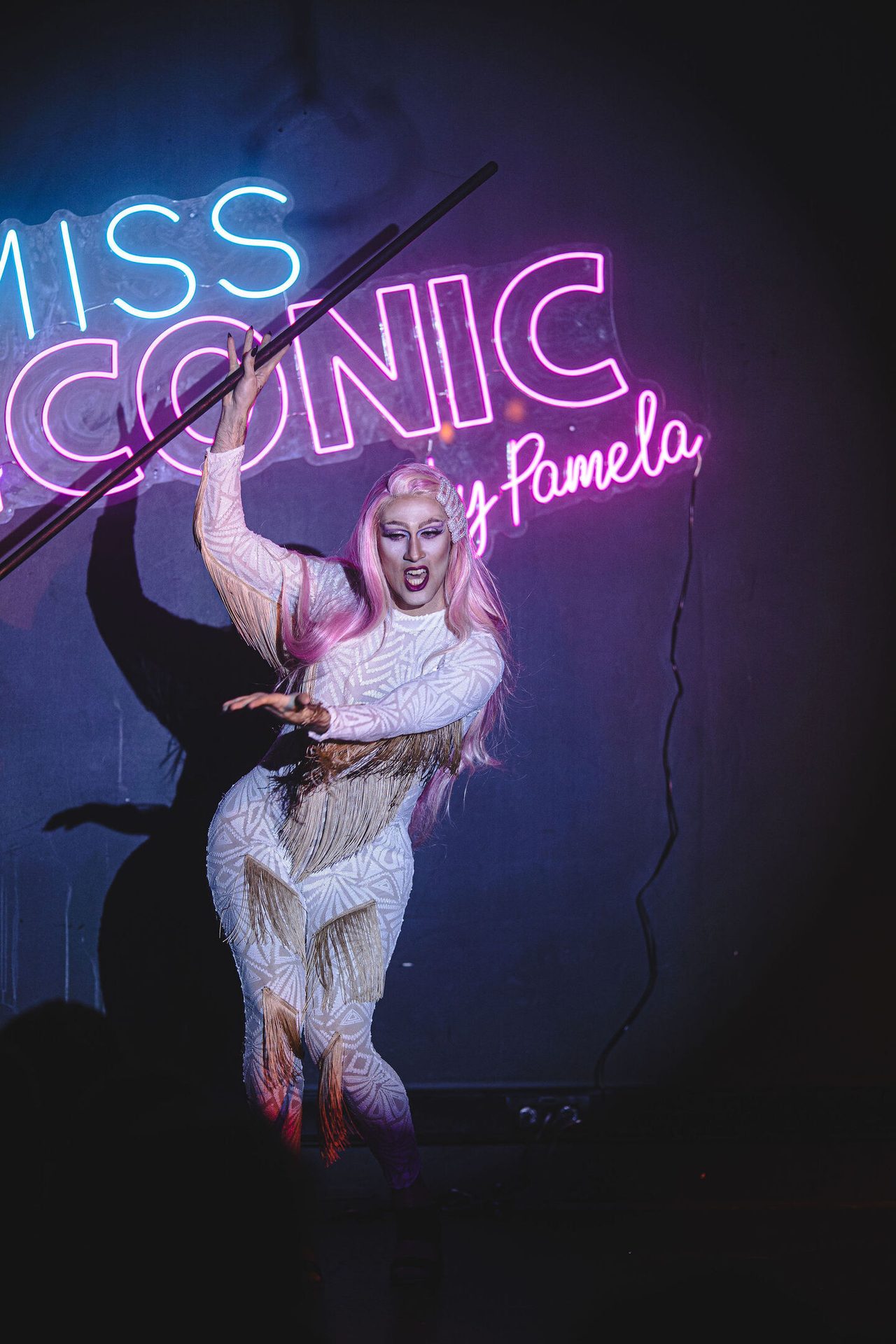 Performing arts, Flash photography, Purple, Entertainment, Pink, Dance, Smile