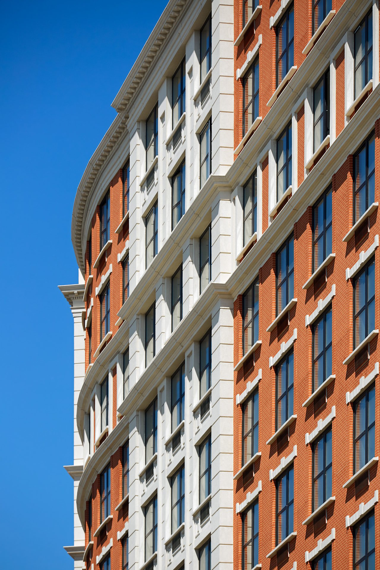 Tower block, Urban design, Residential area, Building, Window, Daytime, Property, Sky, Condominium, Neighbourhood