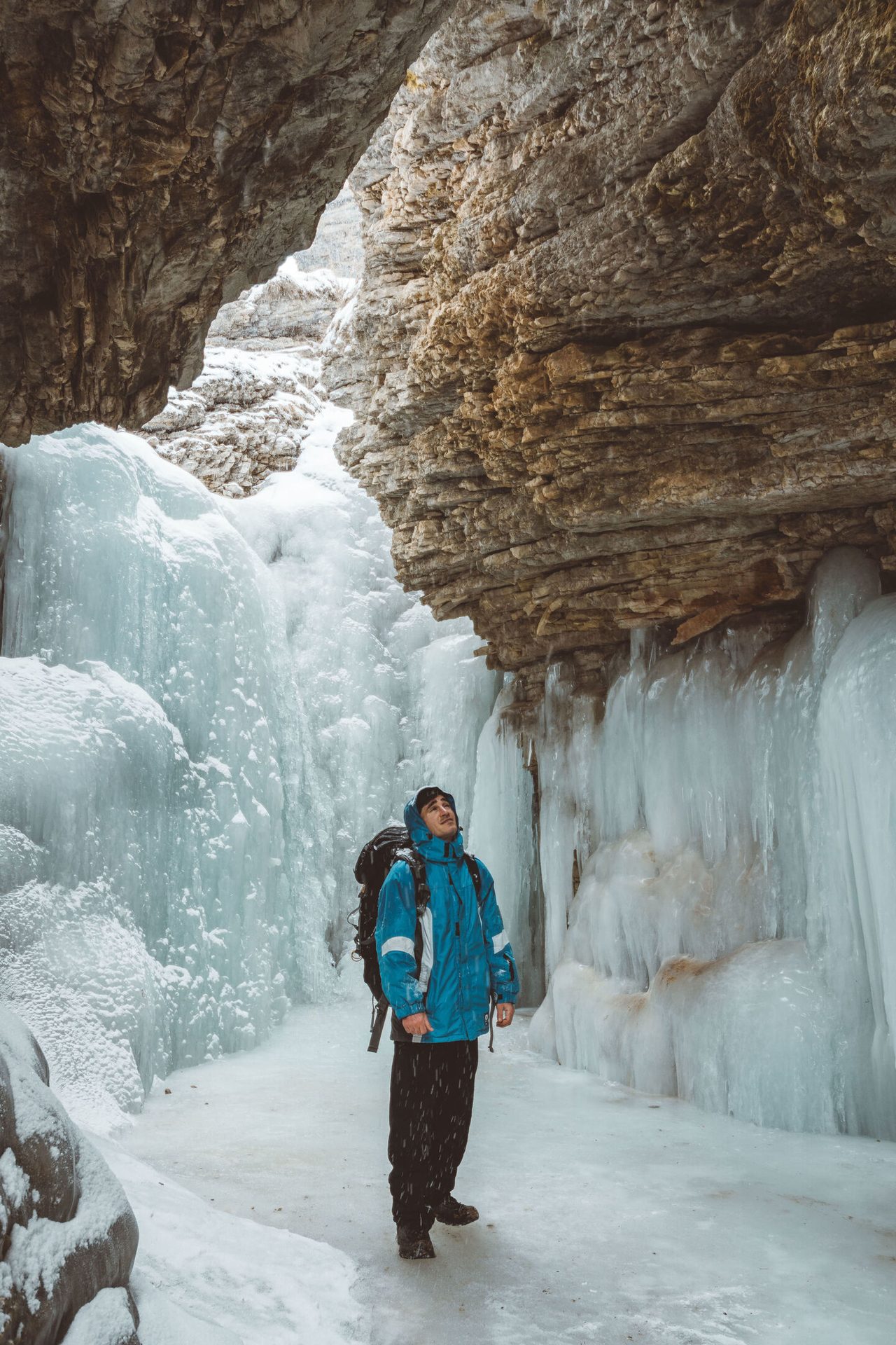 Outdoor recreation, Snow, White, Freezing, Slope