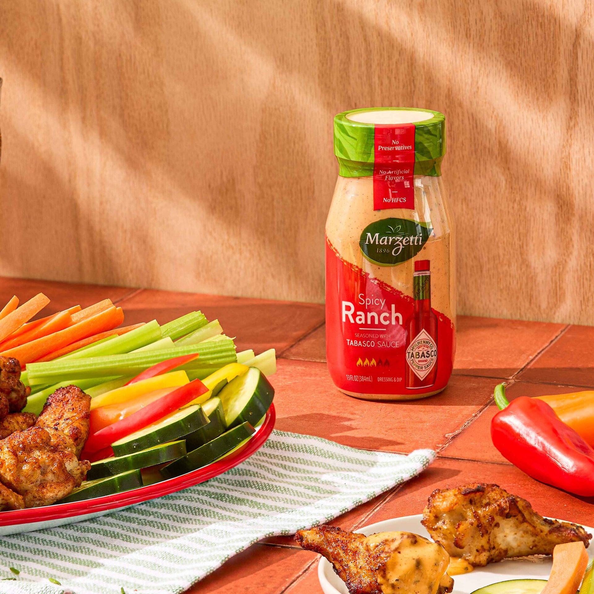 Natural foods, Ingredient, Food, Produce, Vegetable, Bottle, Condiment