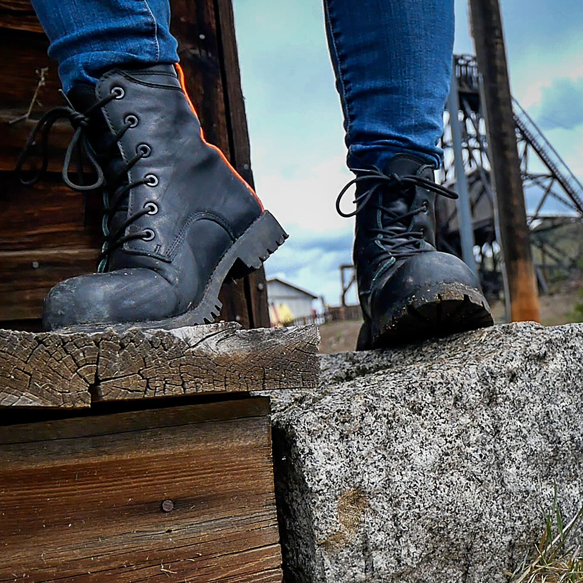 Human body, Clothing, Footwear, Jeans, Hand, Sky, Leg, Plant, Wood, Thigh