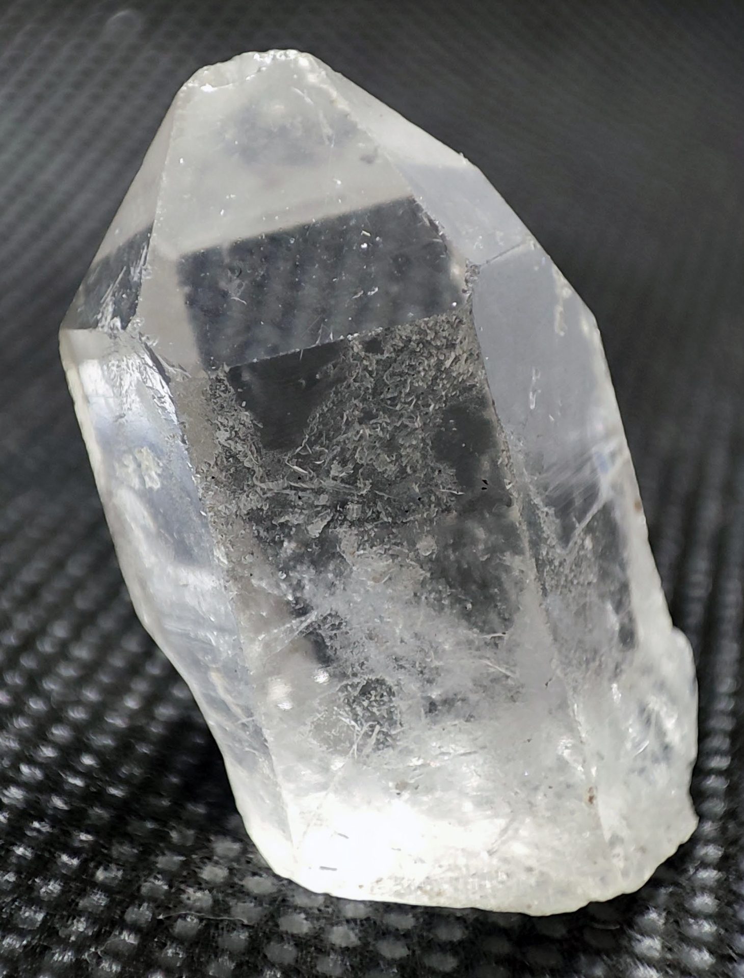 Rock crystal raw material before grinding.