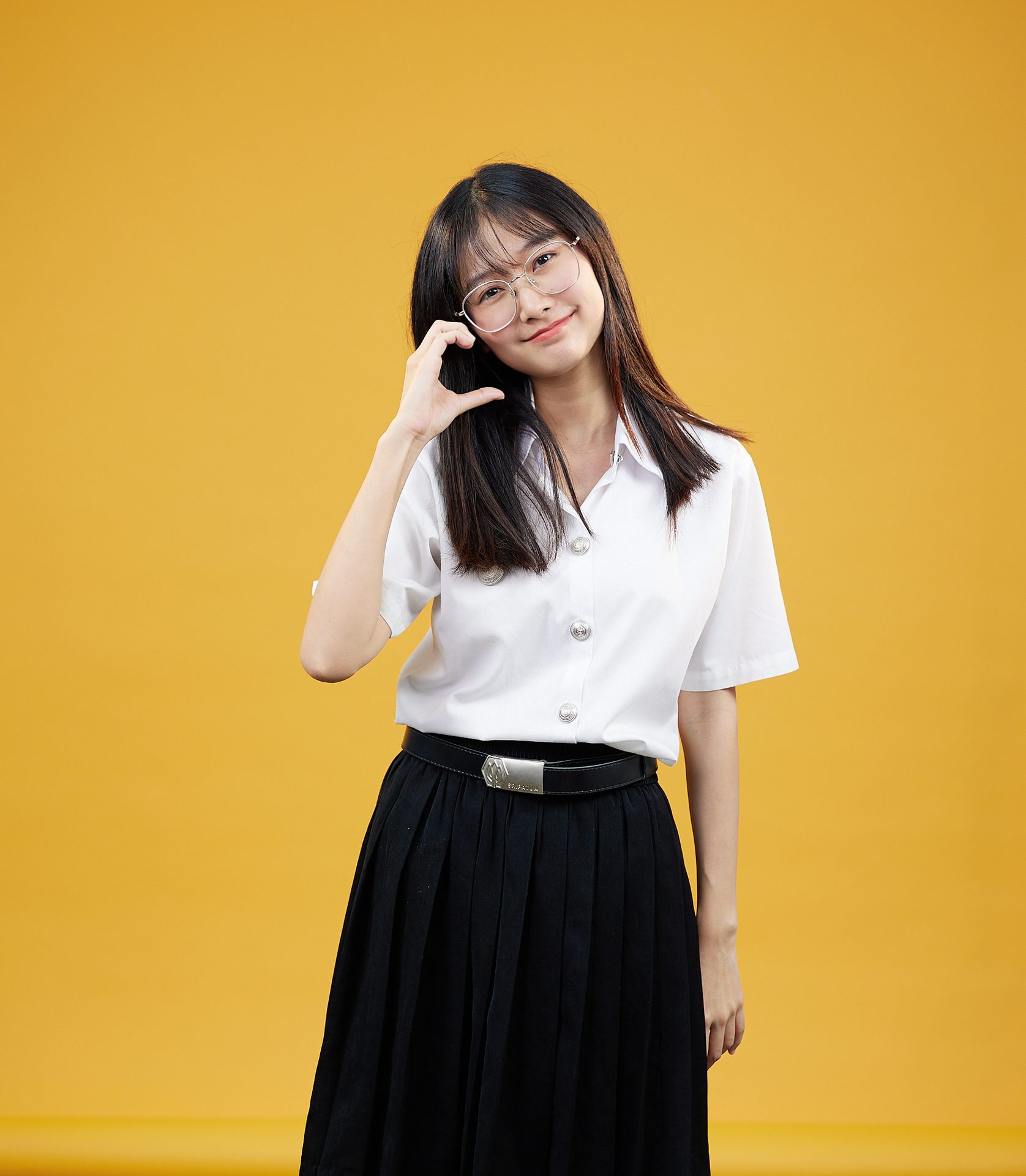 School uniform, Dress shirt, Human body, Clothing, Hair, Face, Smile, Outerwear, Arm