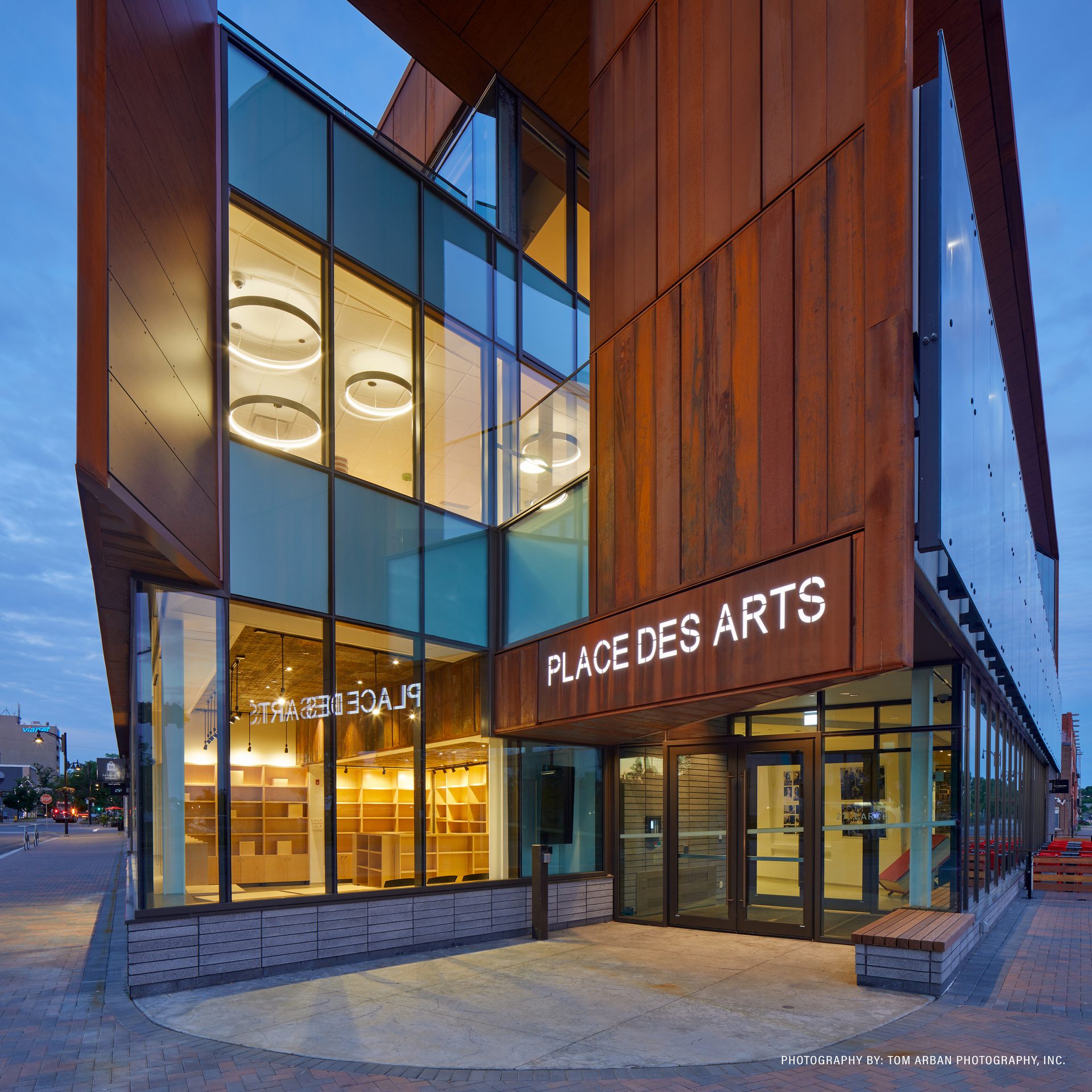 Alumicor Place Des Arts