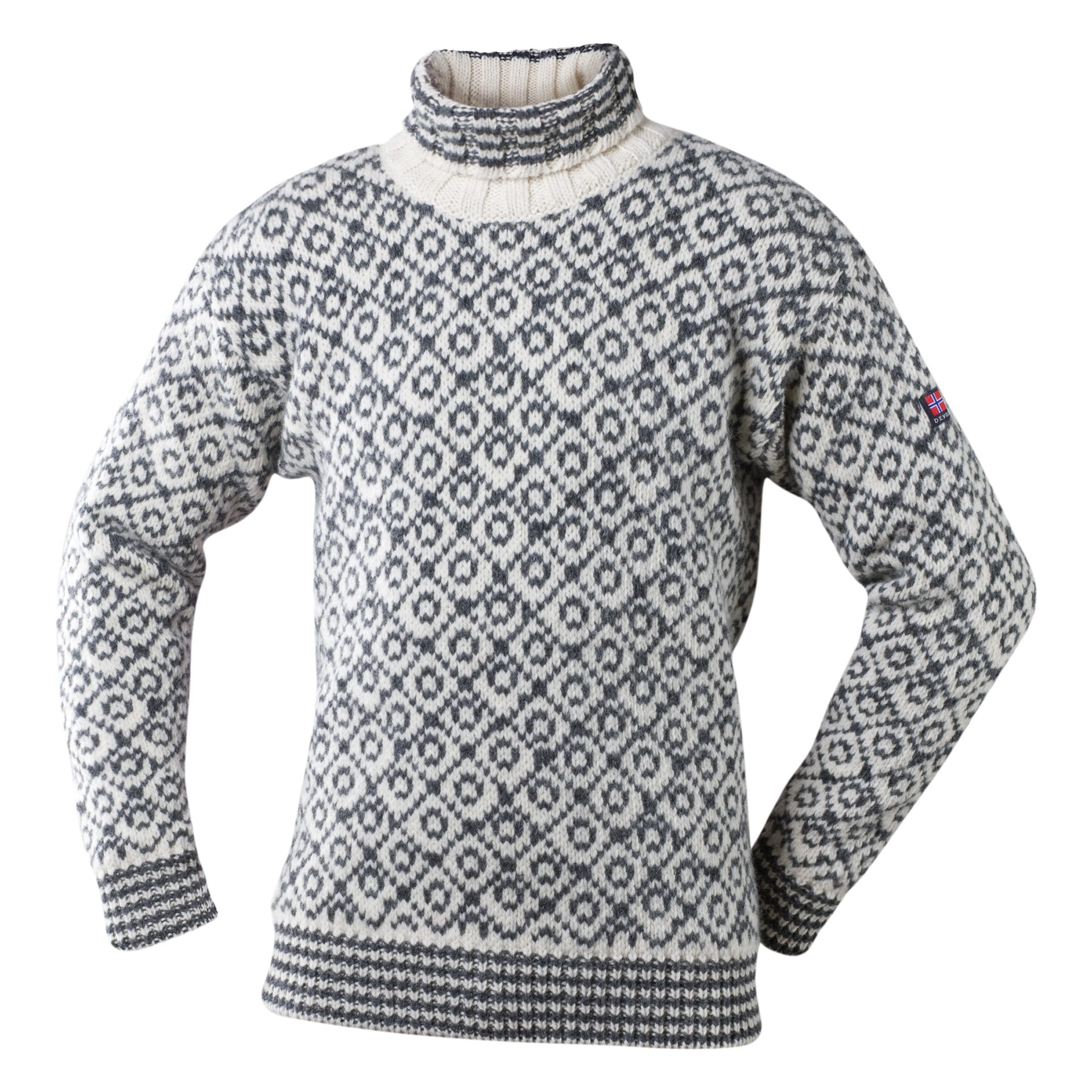 Outerwear, Product, Textile, Neck, Sleeve, Grey, Collar, T-shirt