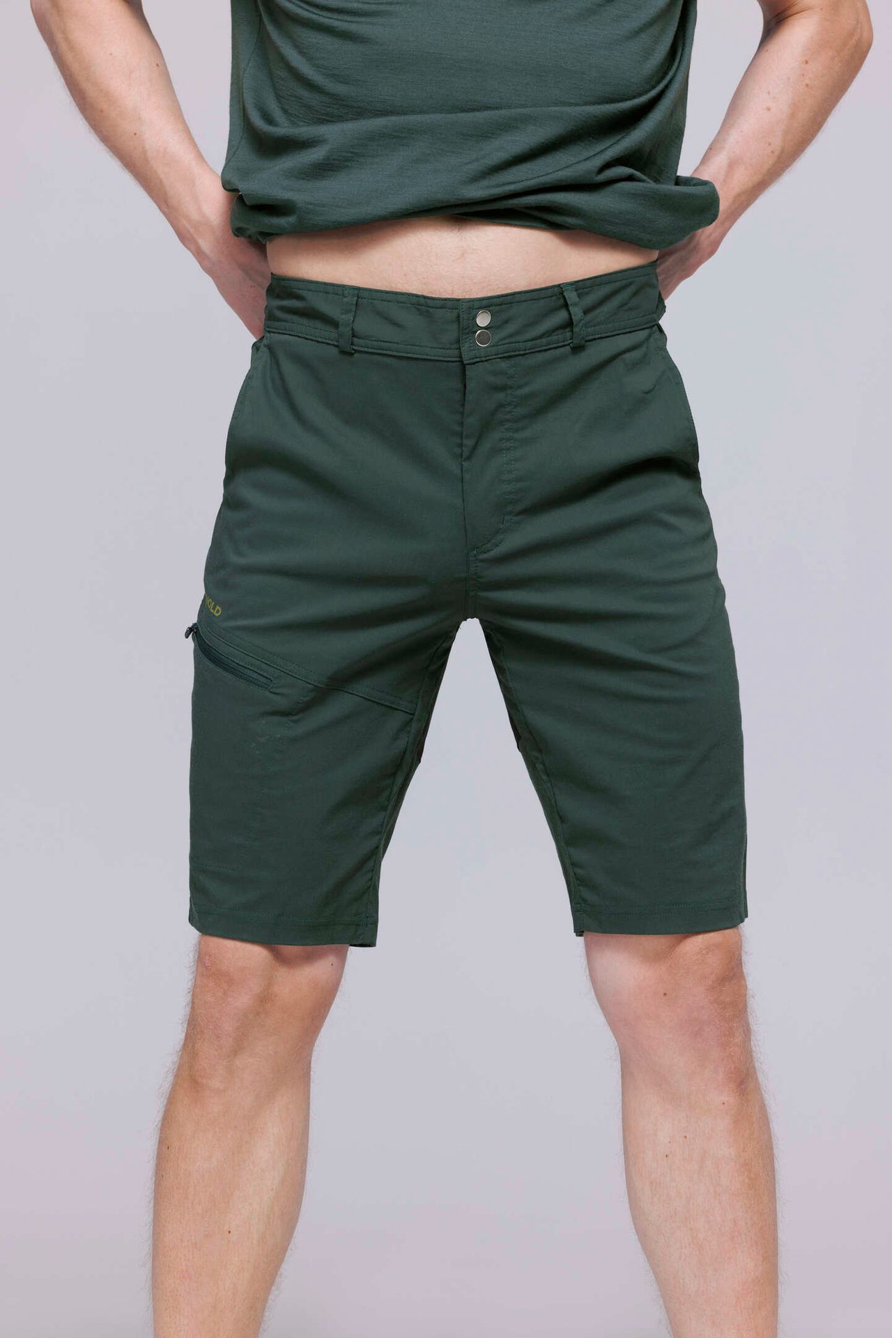 Active shorts, Joint, Hand, Arm, Leg, Sleeve, Waist, Thigh