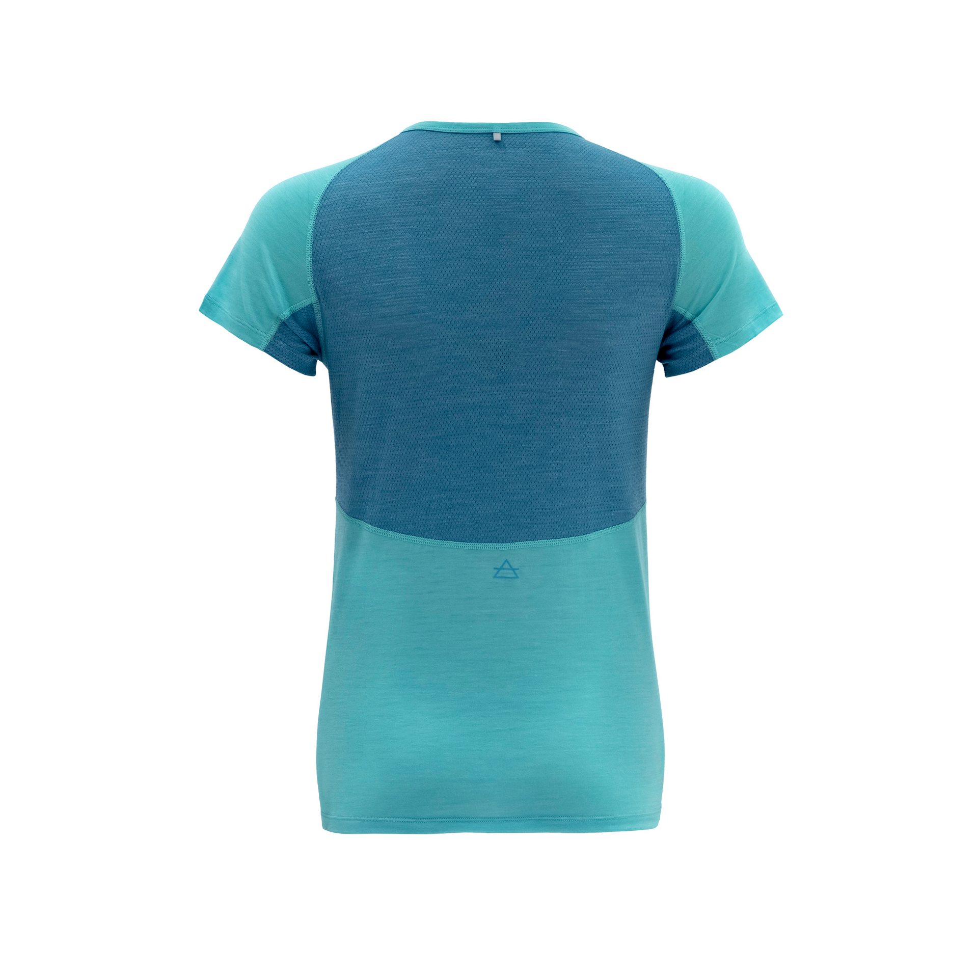 Outerwear, Jersey, Neck, Sleeve, T-shirt, Dress, Grey, Sportswear, Headgear, Aqua