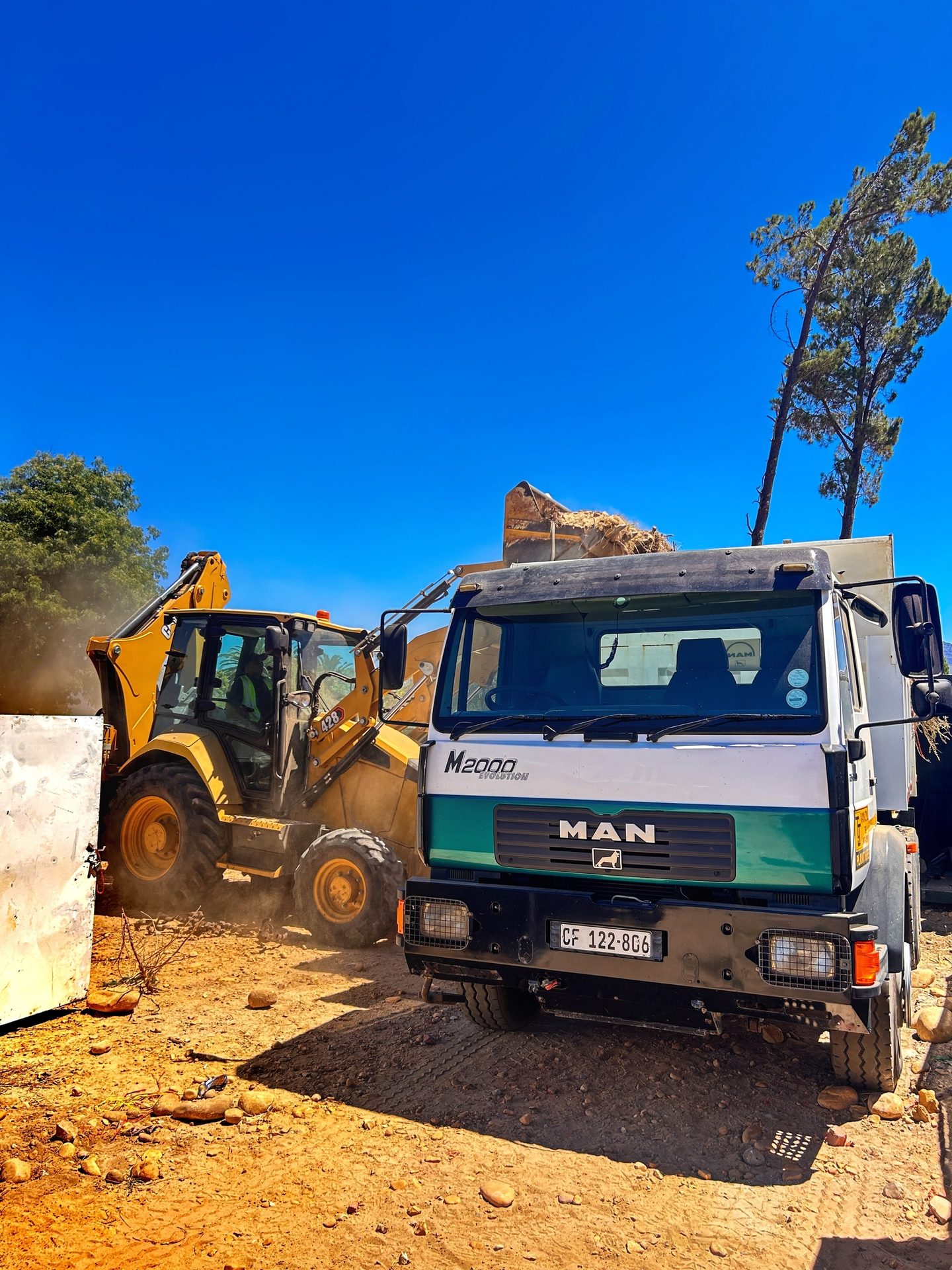 Mode of transport, Land vehicle, Automotive Tire, Wheel, Truck