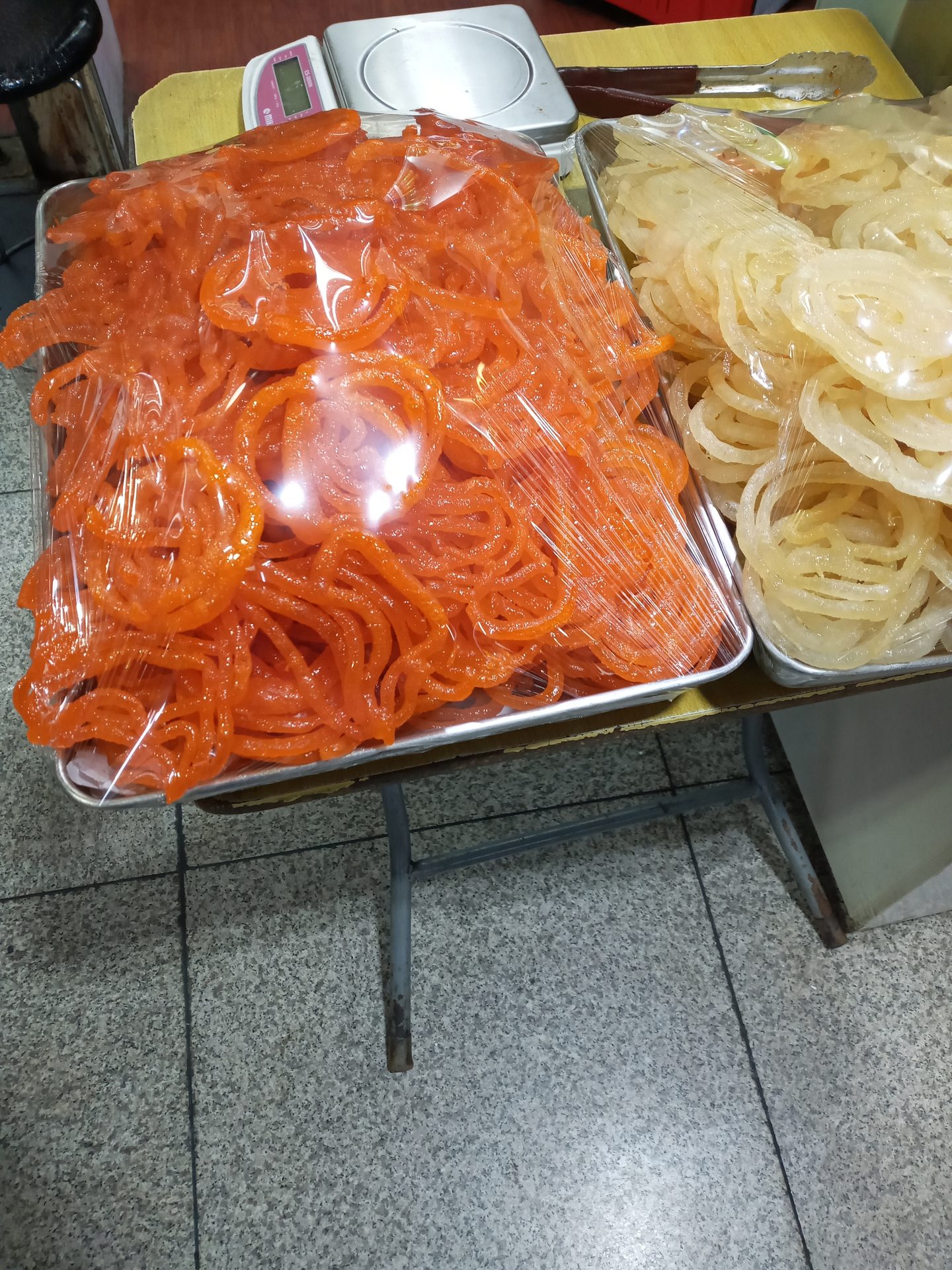 Staple food, Rice noodles, Ingredient, Cuisine, Recipe, Dish