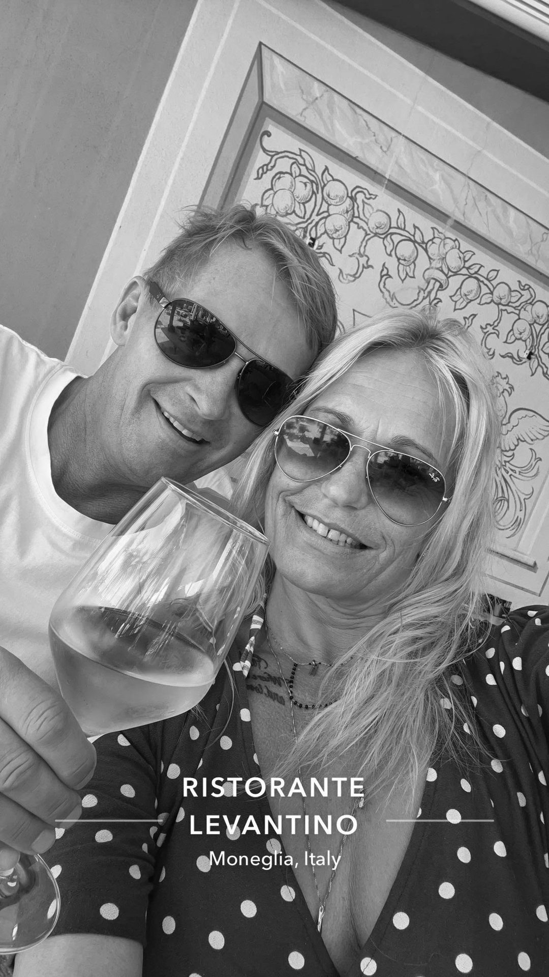 Facial expression, Eyewear, Happiness, Smile, Drinkware, Fun, Love, Friendship, Sunglasses