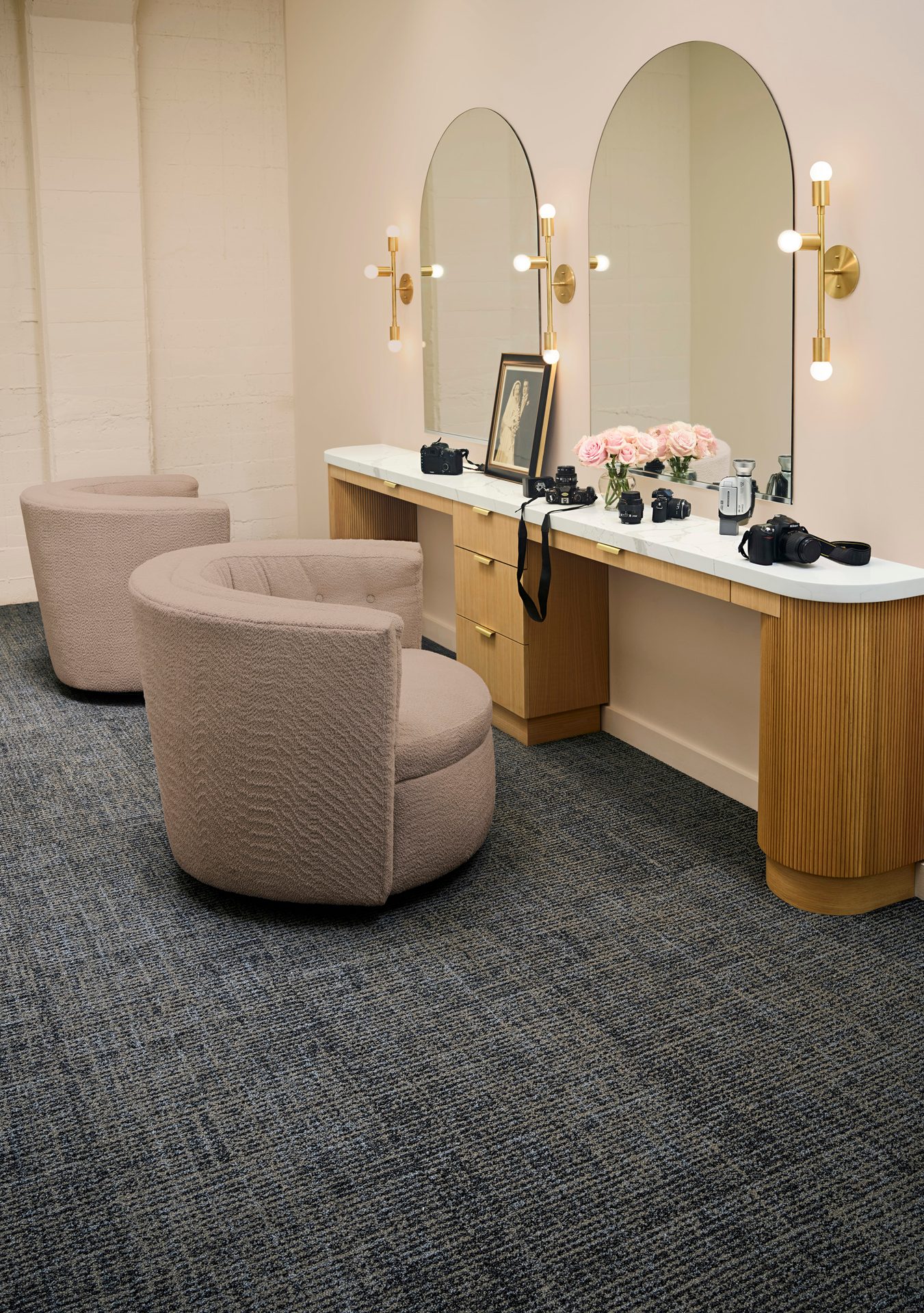 Interior design, Furniture, Comfort, Wood, Table, Flooring, Floor, Beige