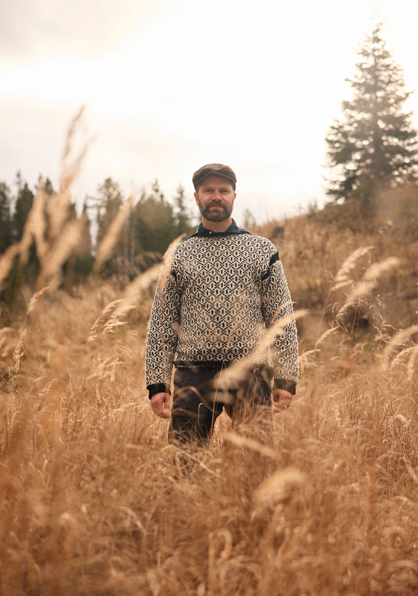 People in nature, Sky, Plant, Cloud, Tree, Beard, Grass, Headgear