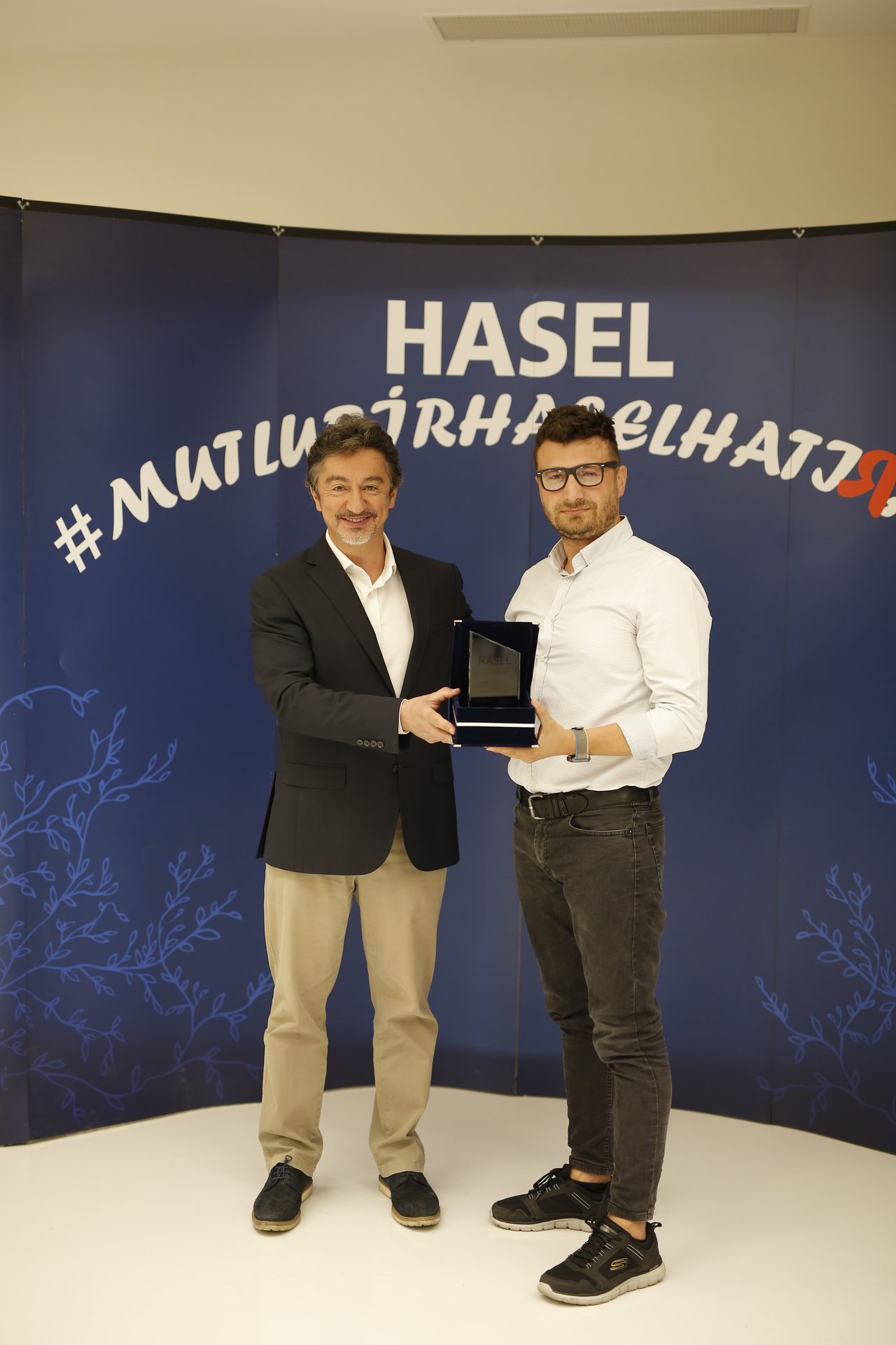 hasel, plaket, tören