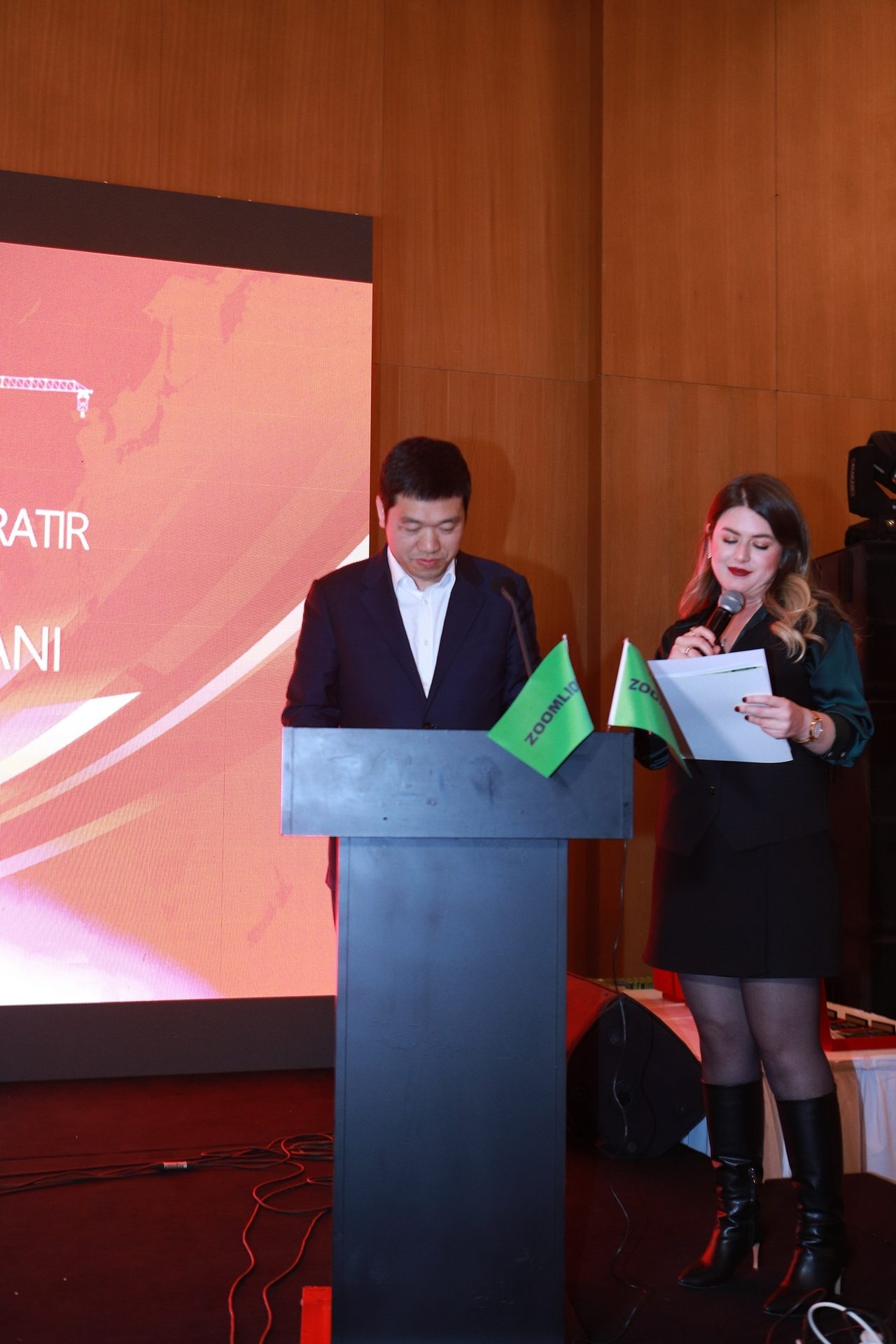 Smile, Lectern, Podium