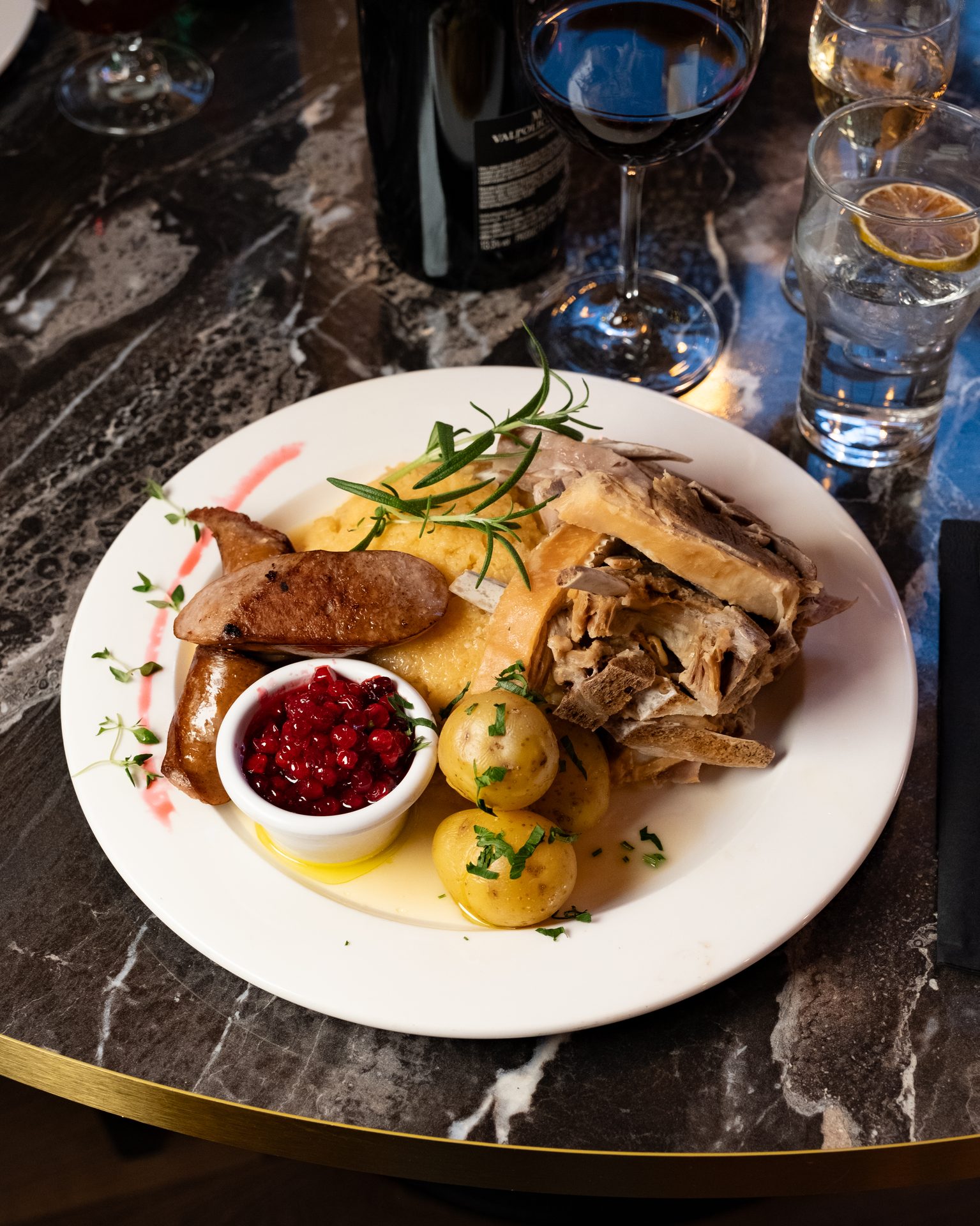 Wine glass, Food, Tableware, Plate, Table, Dishware, Recipe, Ingredient, Cuisine, Dish