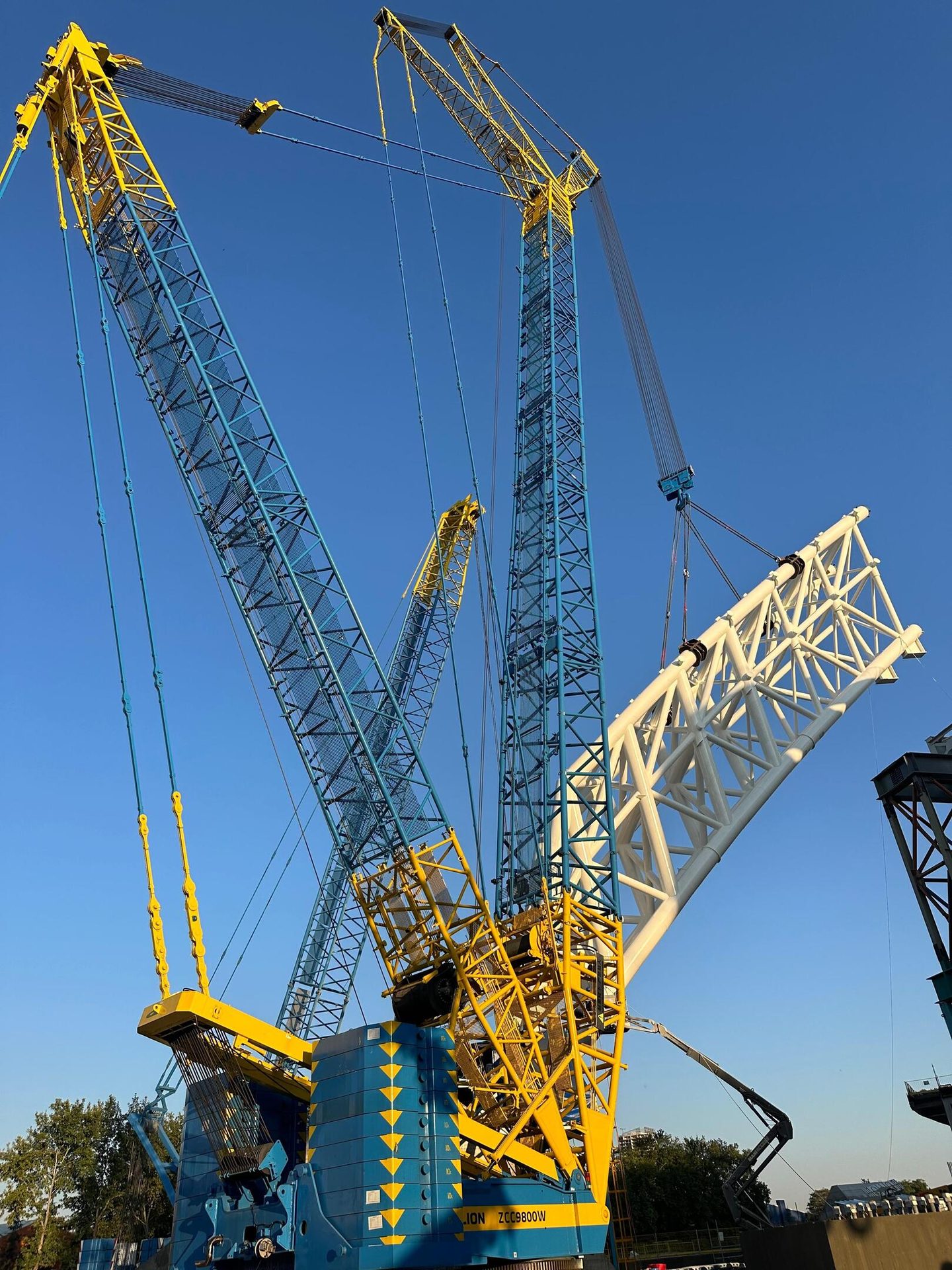 Heavy equipment, Crane, Machine, Engineering