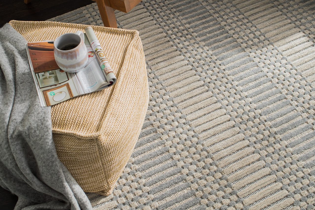 Dress shirt, Tableware, Wood, Sleeve, Cup, Tablecloth, Grey, Flooring, Beige, Floor