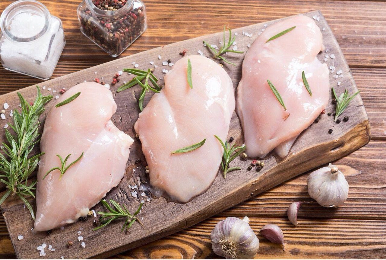 Rawchickenbreasts-Layn