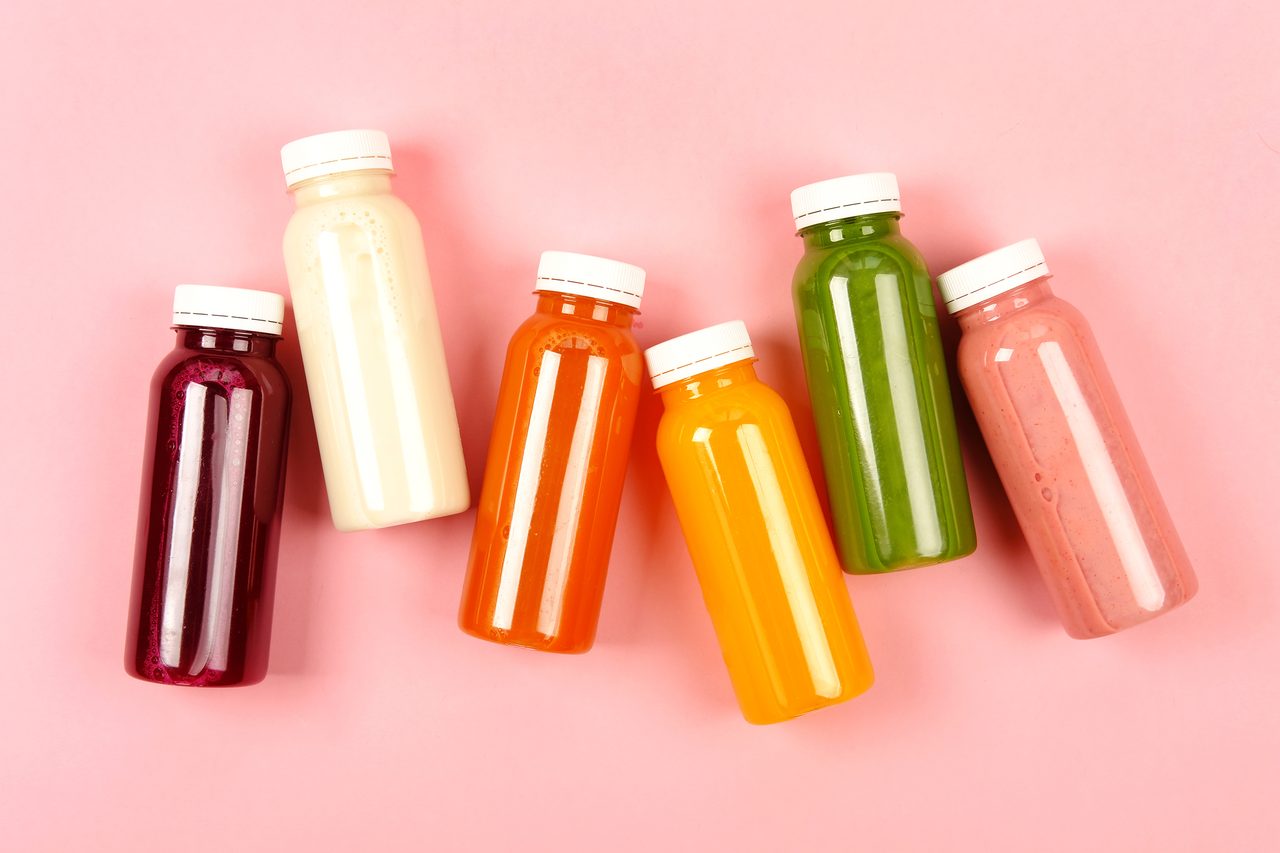 Mason jar, Glass bottle, Drinkware, Liquid, Tableware, Fluid, Drink, Ingredient