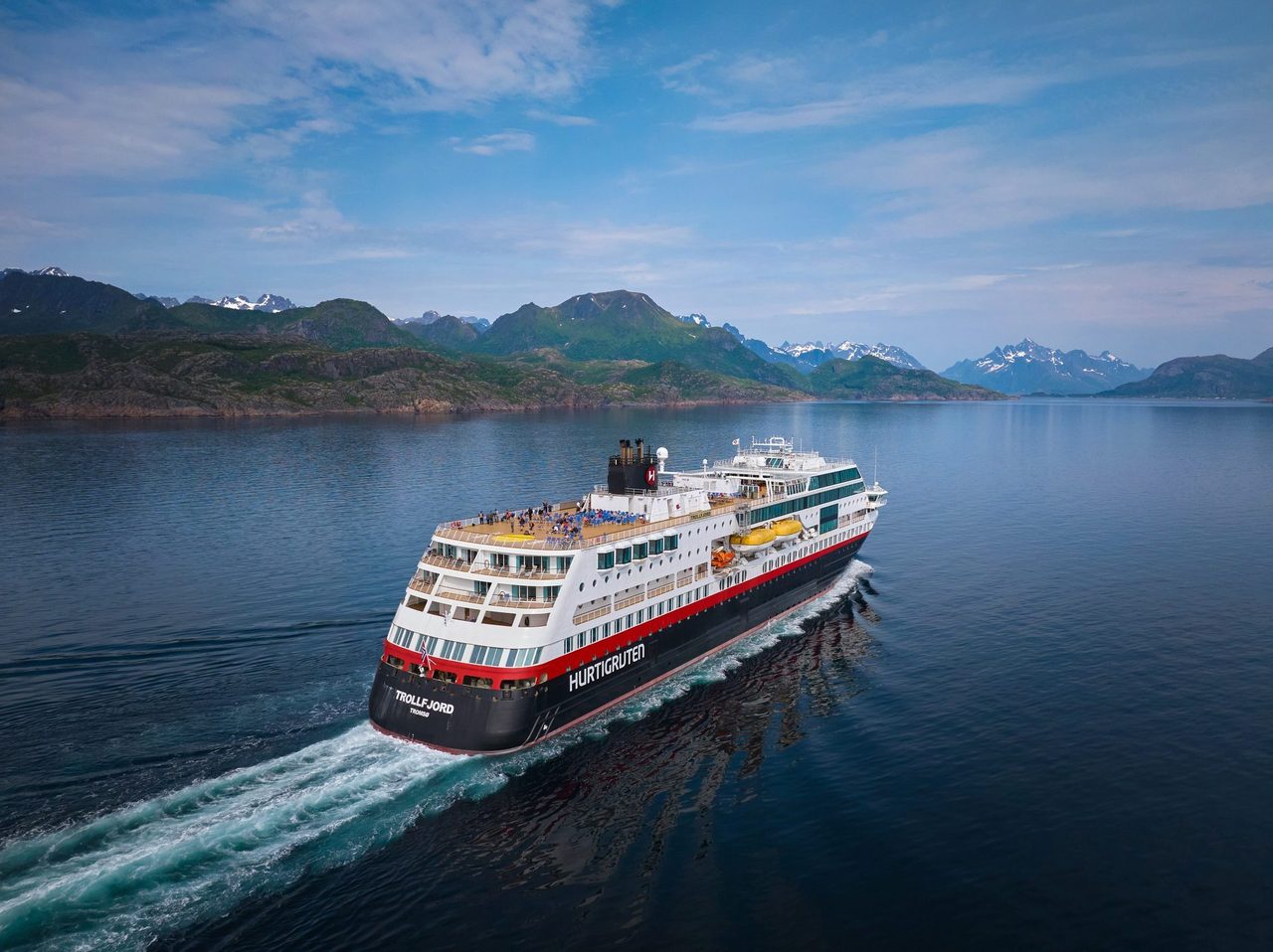 Naval architecture, Water, Boat, Sky, Cloud, Watercraft, Mountain, Vehicle, Blue, Cruiseferry