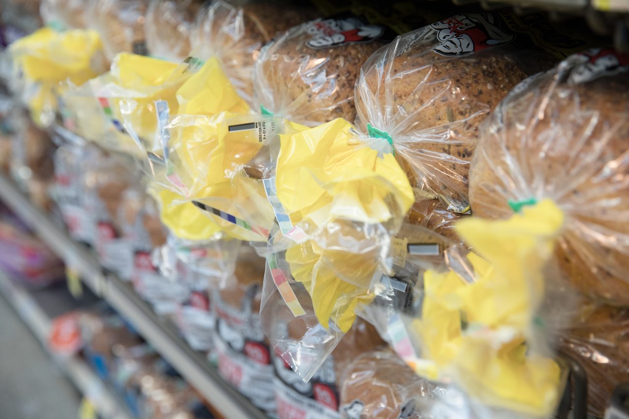 Packing materials, Food, Bread bags, Shelf, Grocery store, Bread aisle