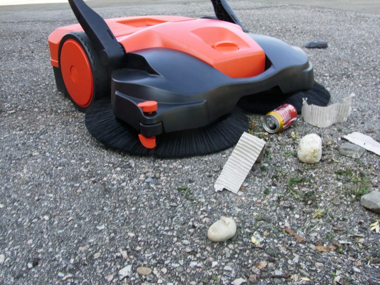 Automotive tire, Road surface, Motor vehicle, Wheel, Toy, Asphalt, Tread