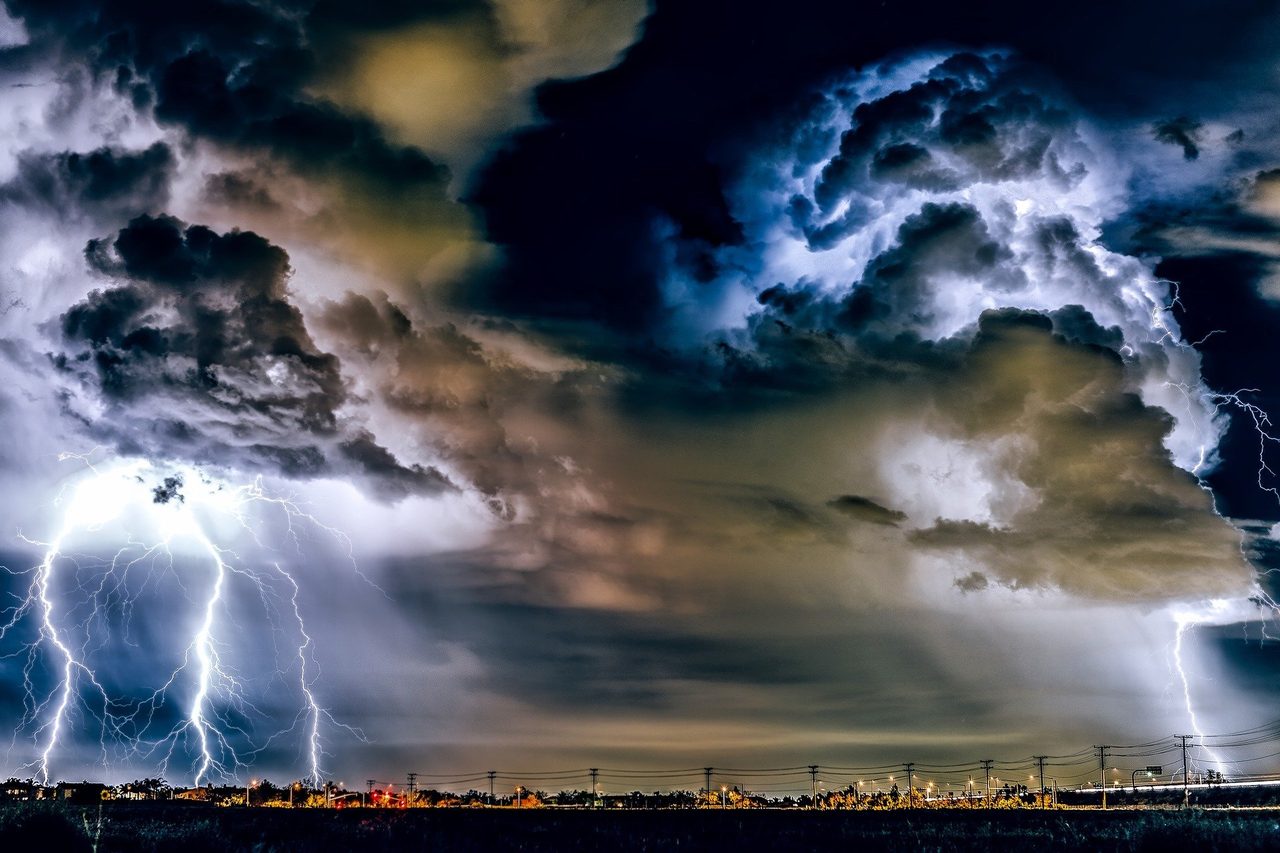 Cloud, Sky, Atmosphere, Daytime, Lightning, Thunder, Photograph, Ecoregion, Thunderstorm, Light