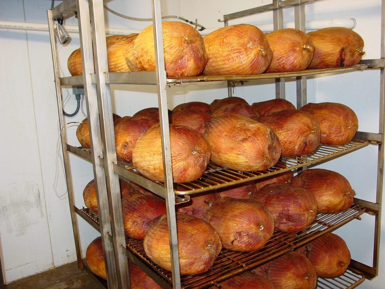 Staple food, Baked goods, Tableware, Ingredient, Cuisine, Dish, Recipe