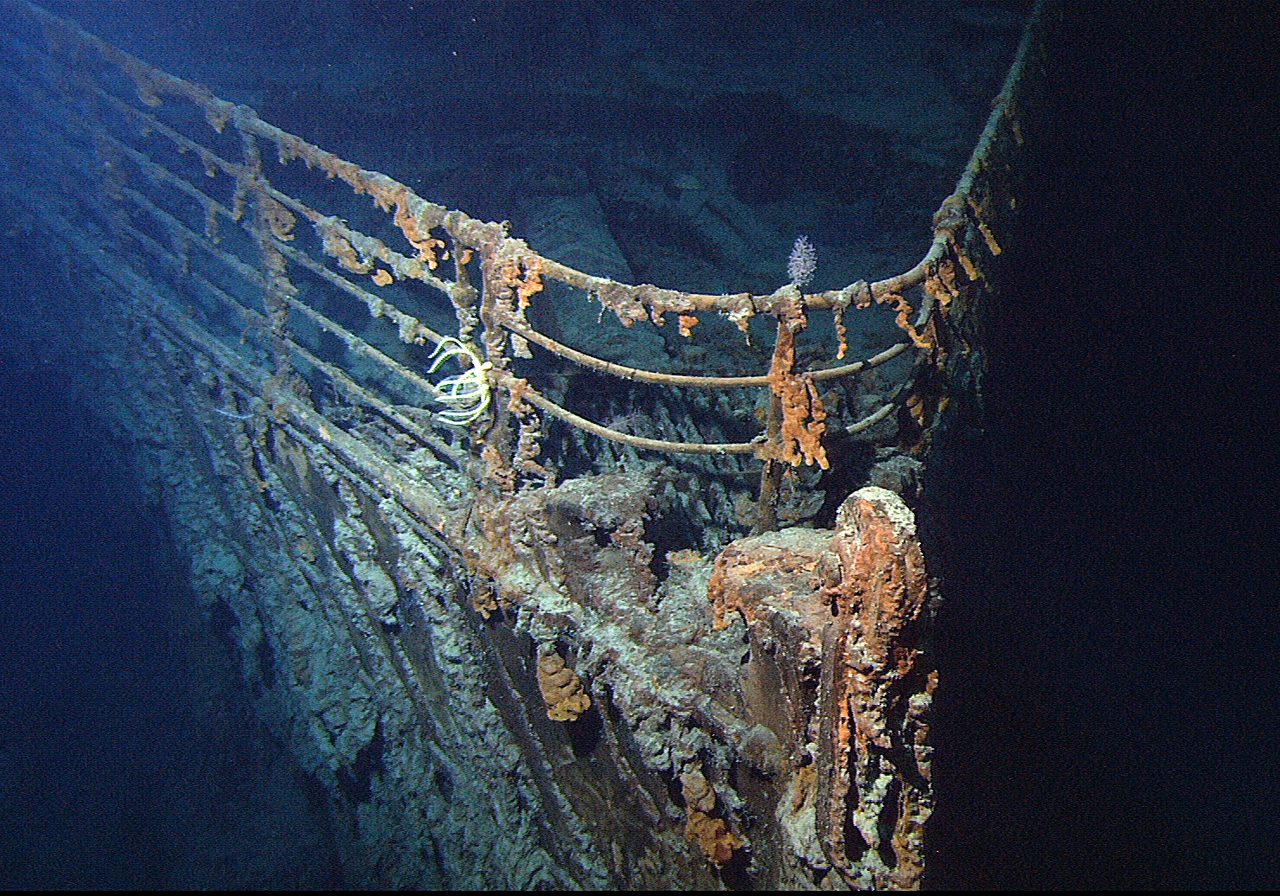 Titanic Bow On Ocean Floor