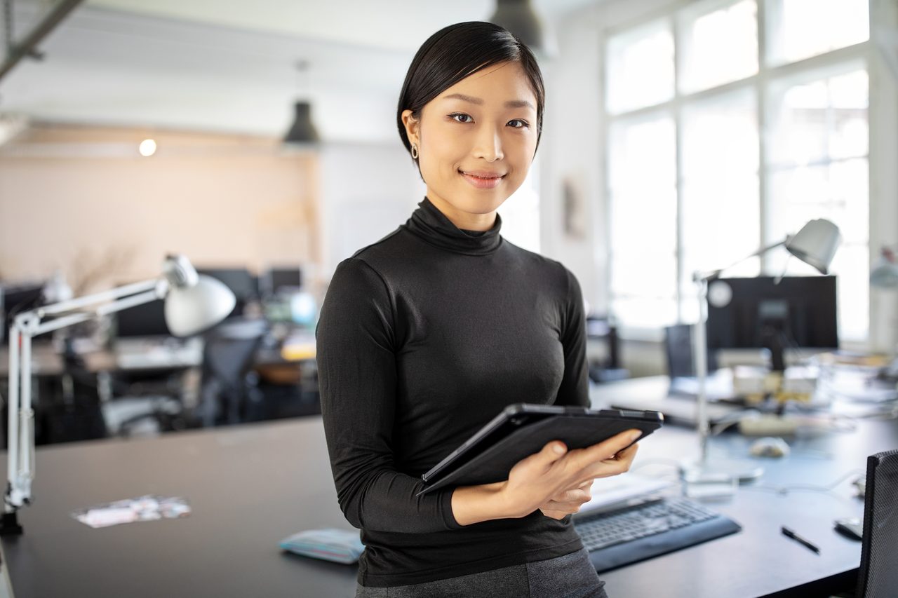 Computer keyboard, Automotive design, Table, Sleeve, Smile