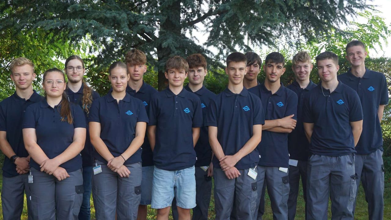 Social group, Smile, Youth, Community, Team, Uniform, Crew