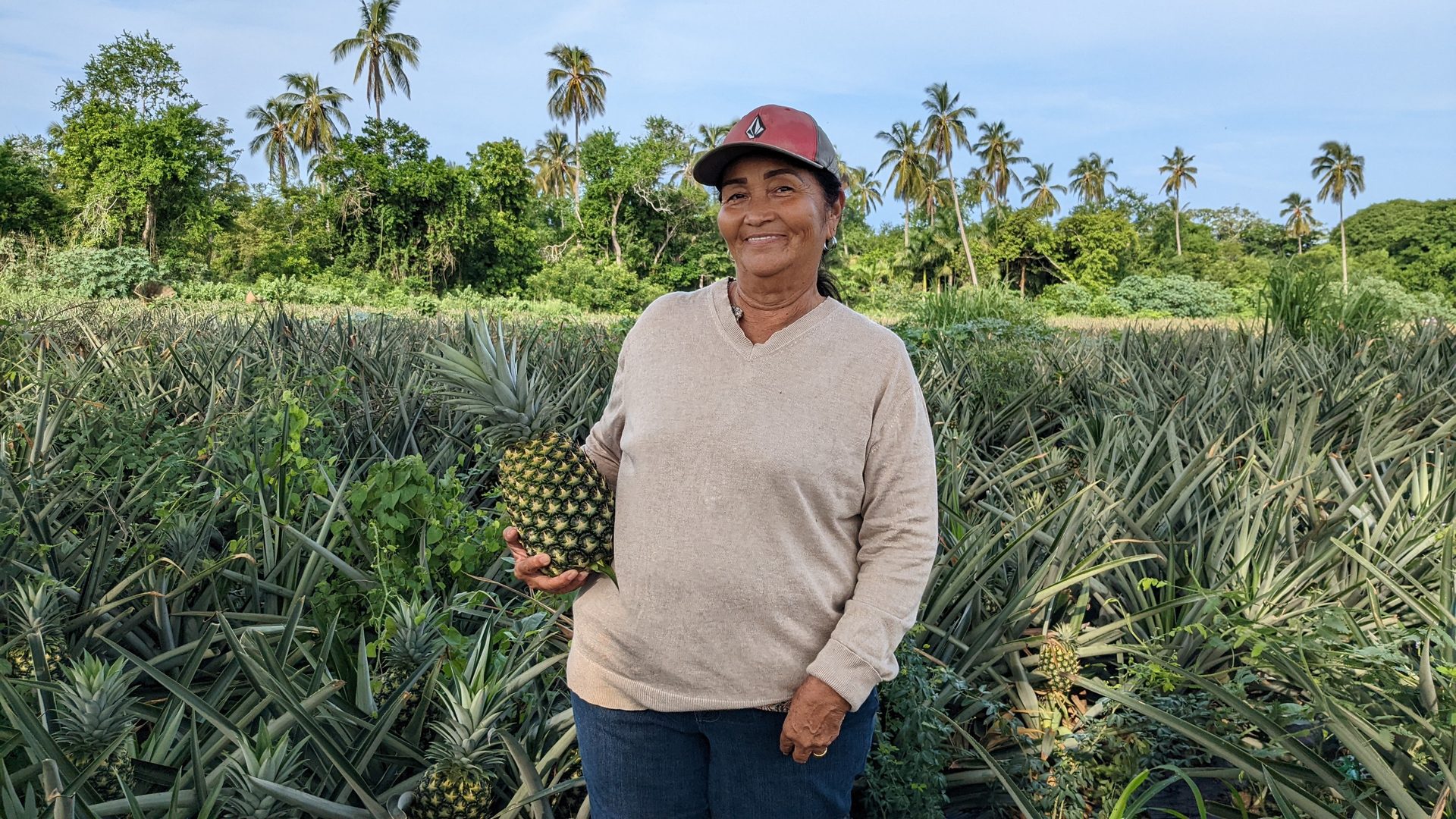Plant community, Sky, Smile, Botany, Tree, Farmer, Agriculture