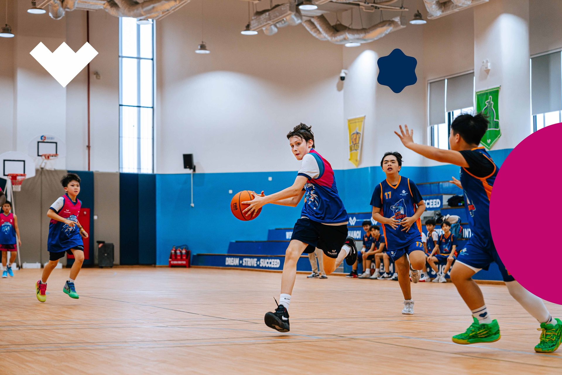 Sports equipment, Field house, Basketball moves, Shorts, Ball, Player