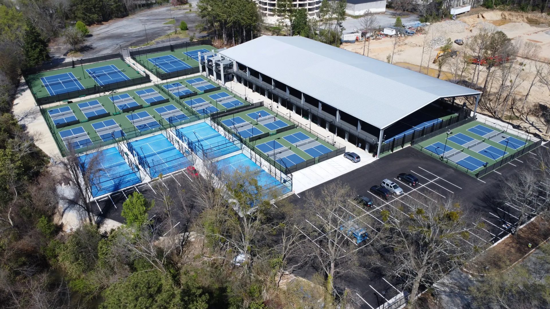Sports venue, Tennis court, Ball game, Racquet sport