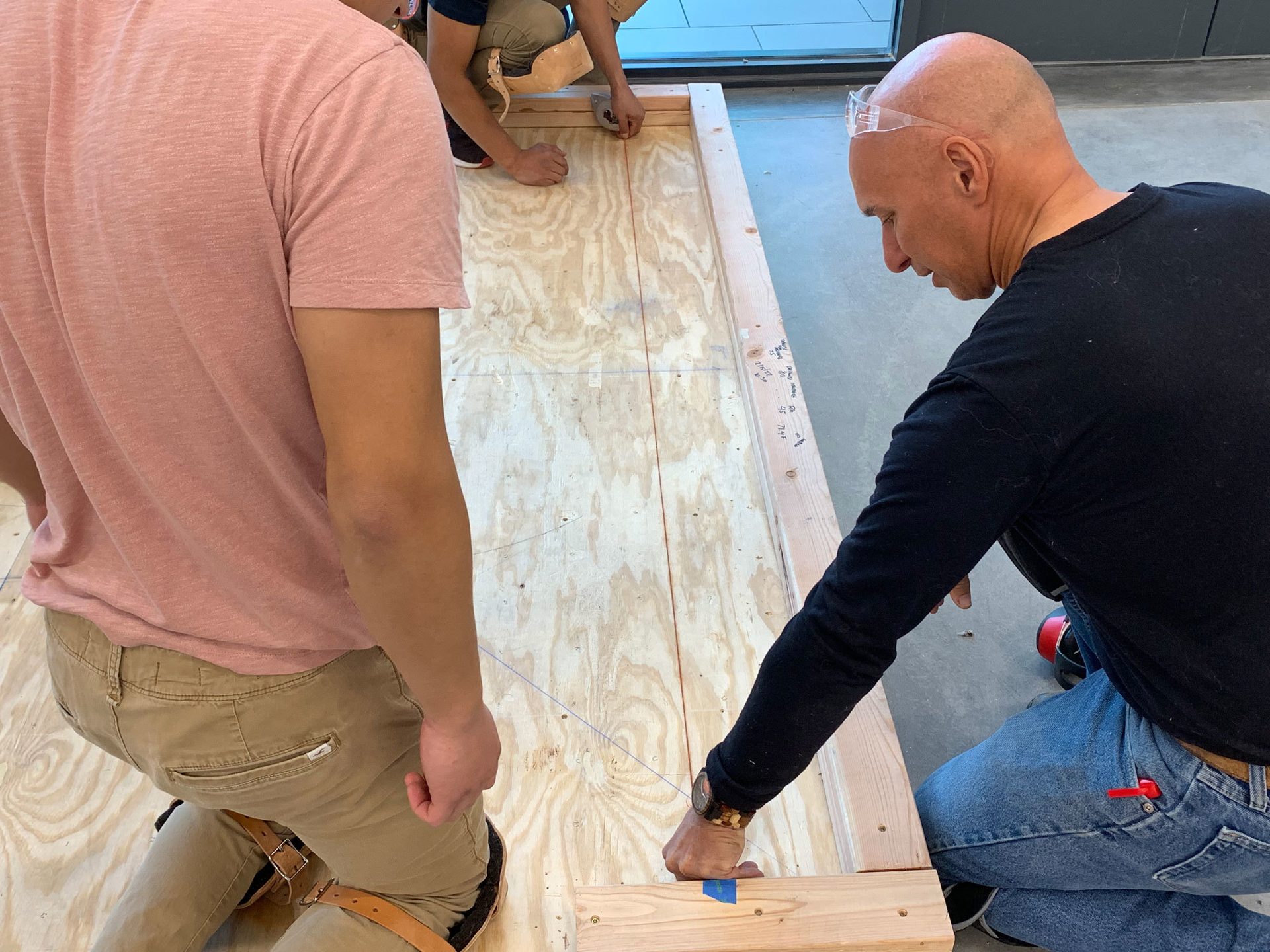 Wood, Sleeve, Gesture, Flooring, Floor