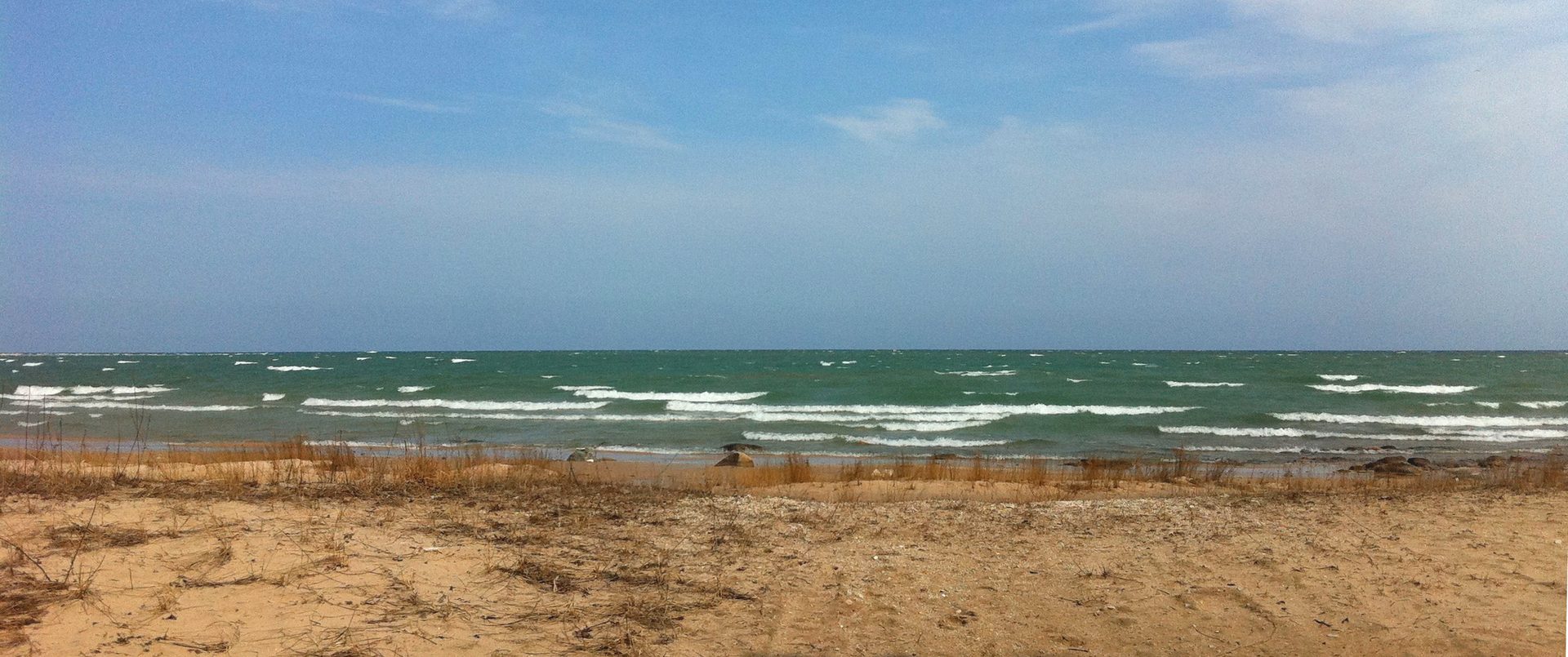 Coastal and oceanic landforms, Water resources, Sky, Cloud, Ecoregion, Fluid, Beach
