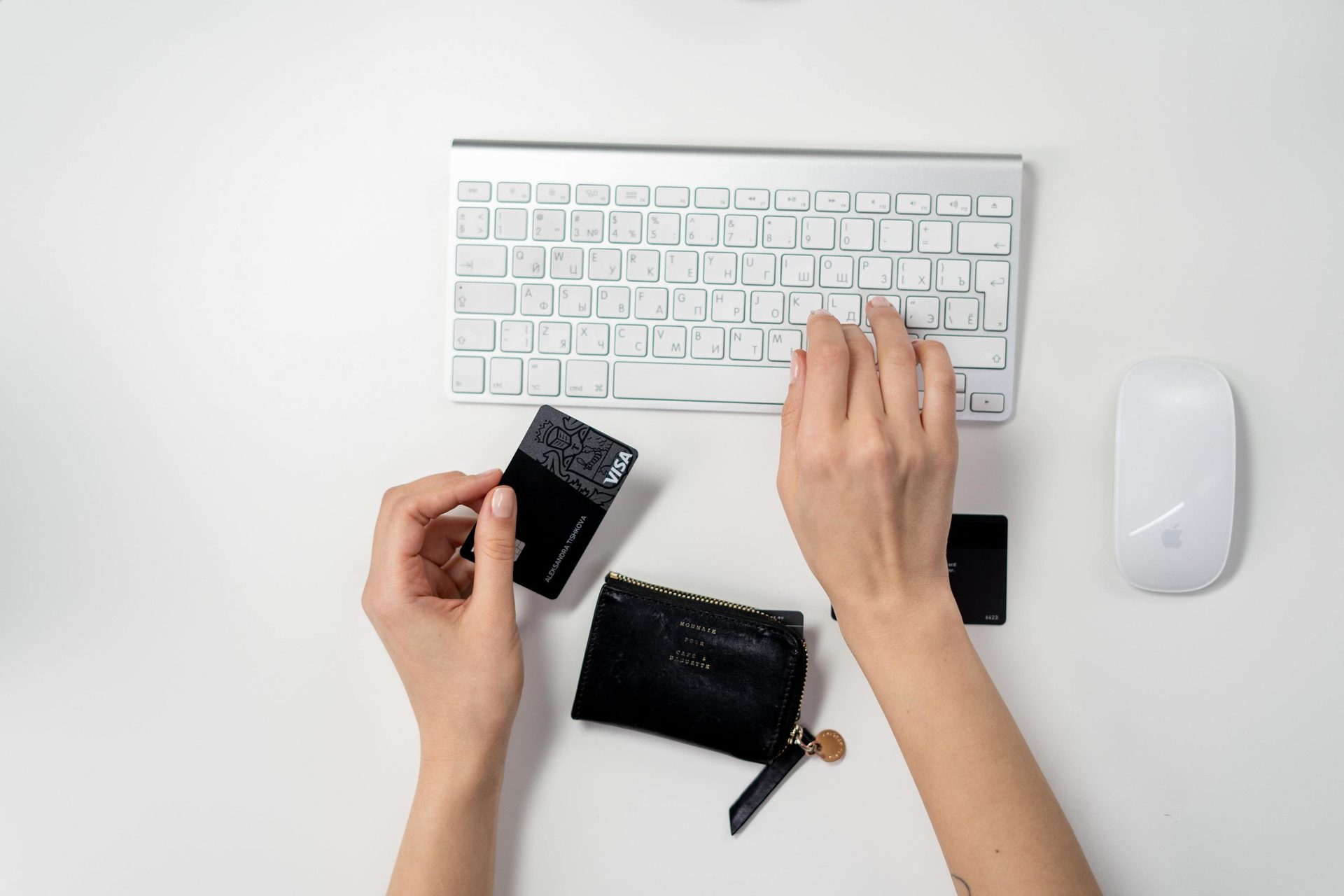 Input device, Space bar, Personal computer, Hand, Netbook, Peripheral, Gadget, Gesture