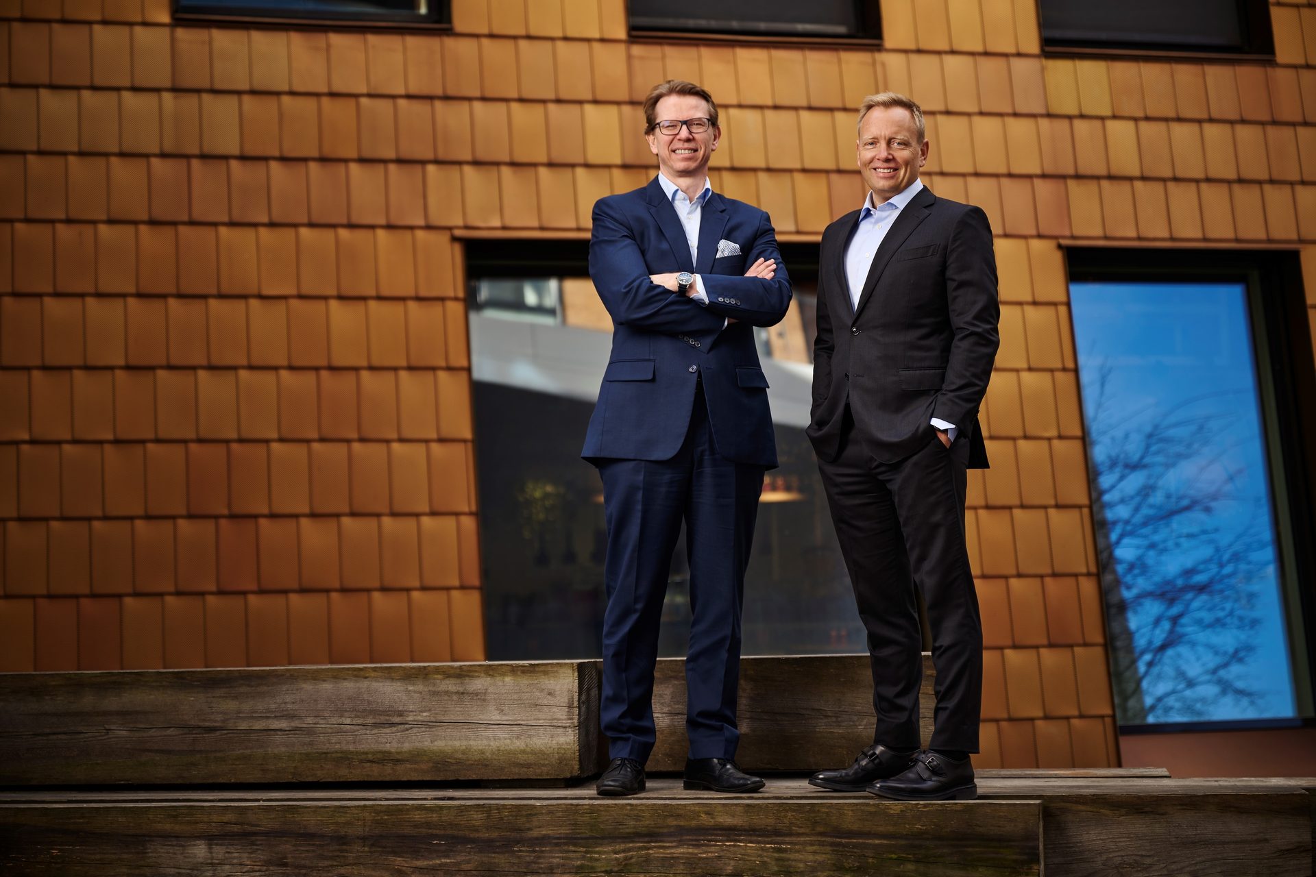 Suit trousers, Smile, Window, Coat, Gesture, Collar