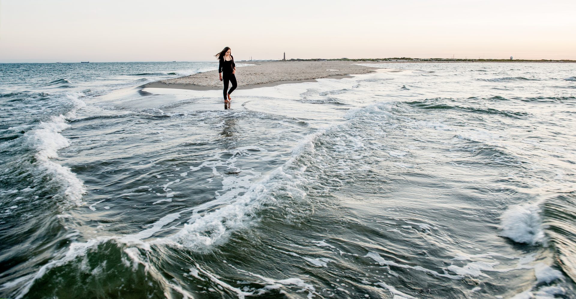 Body of water, Sky