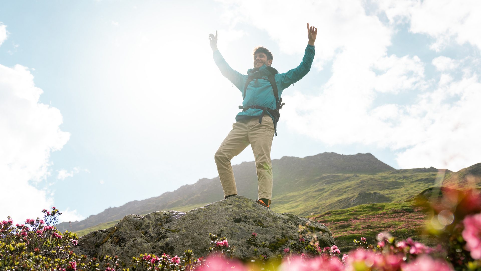 People in nature, Sky, Flower, Plant, Cloud, Ecoregion, Mountain, Happy, Gesture